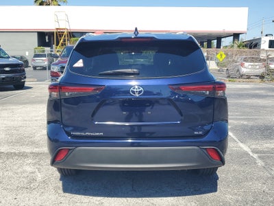 2025 Toyota Highlander XLE