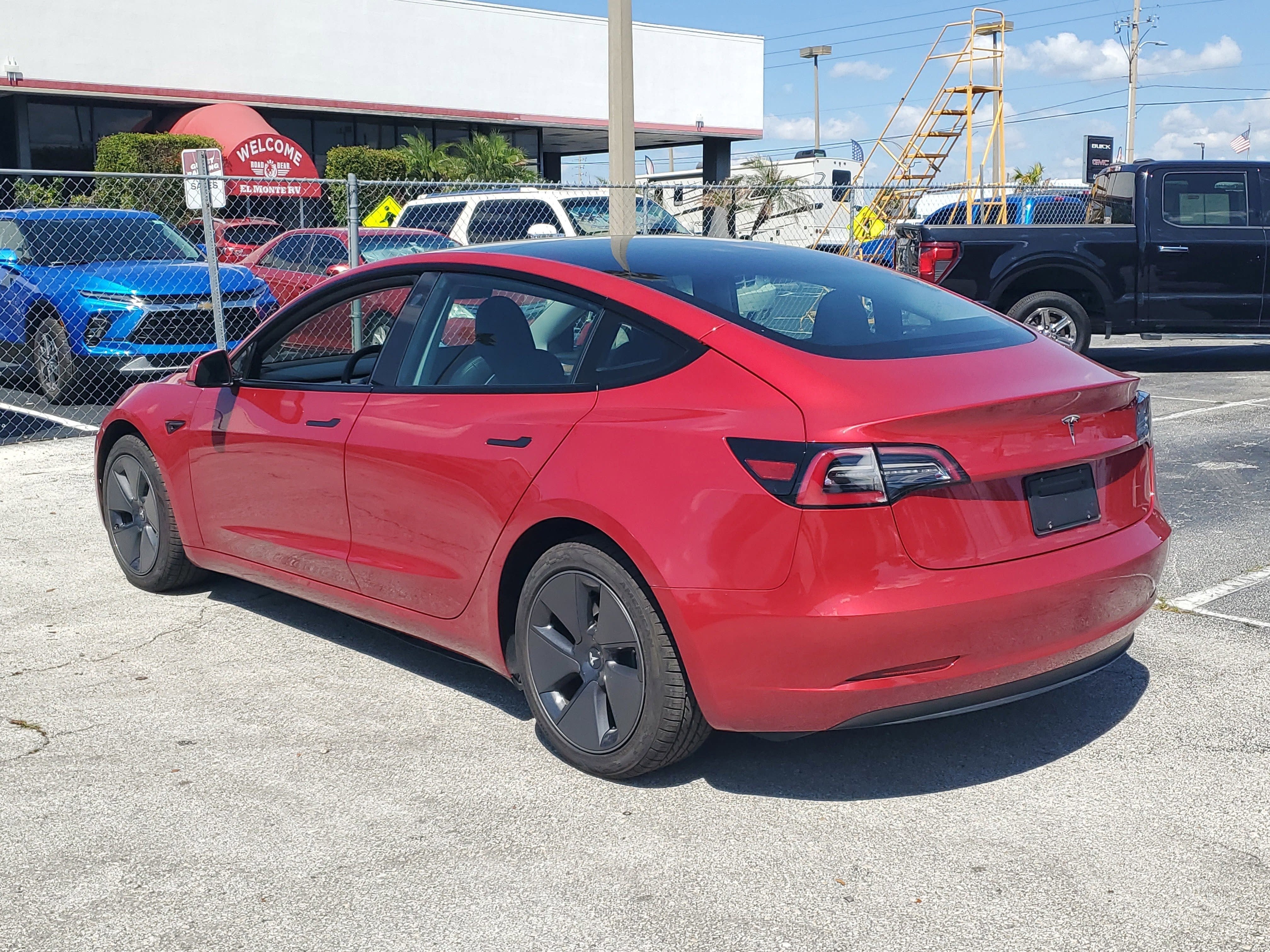 2023 Tesla Model 3 Base