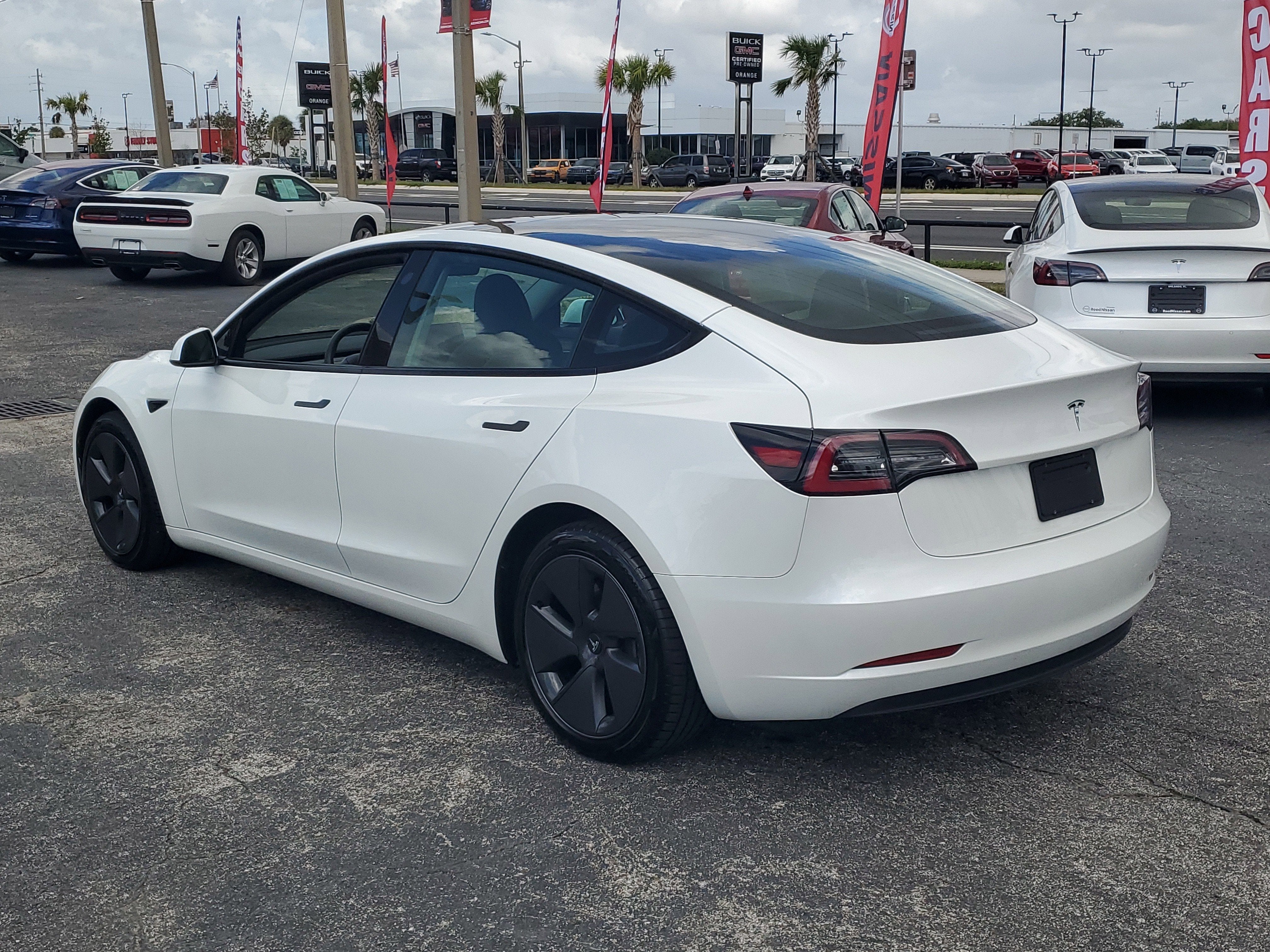 2023 Tesla Model 3 Base