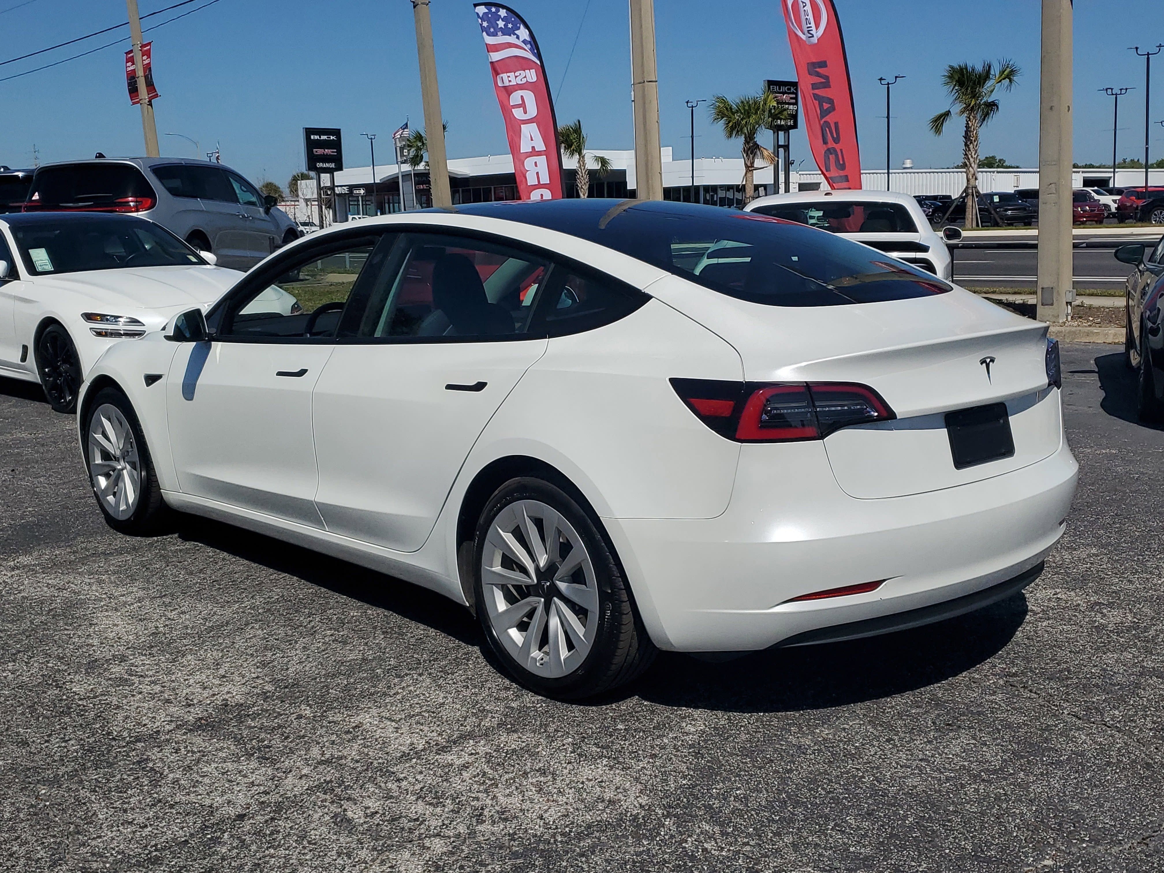 2023 Tesla Model 3 Base