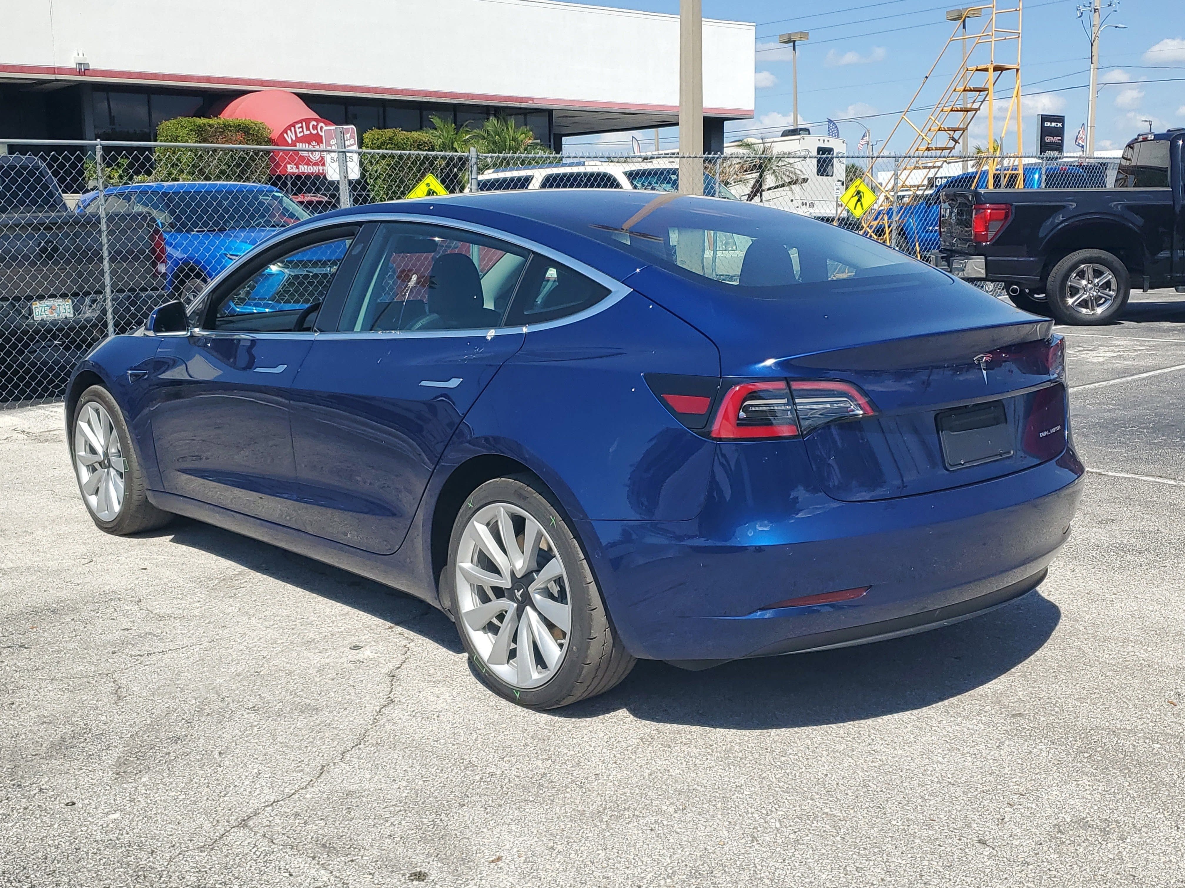 2019 Tesla Model 3 Long Range