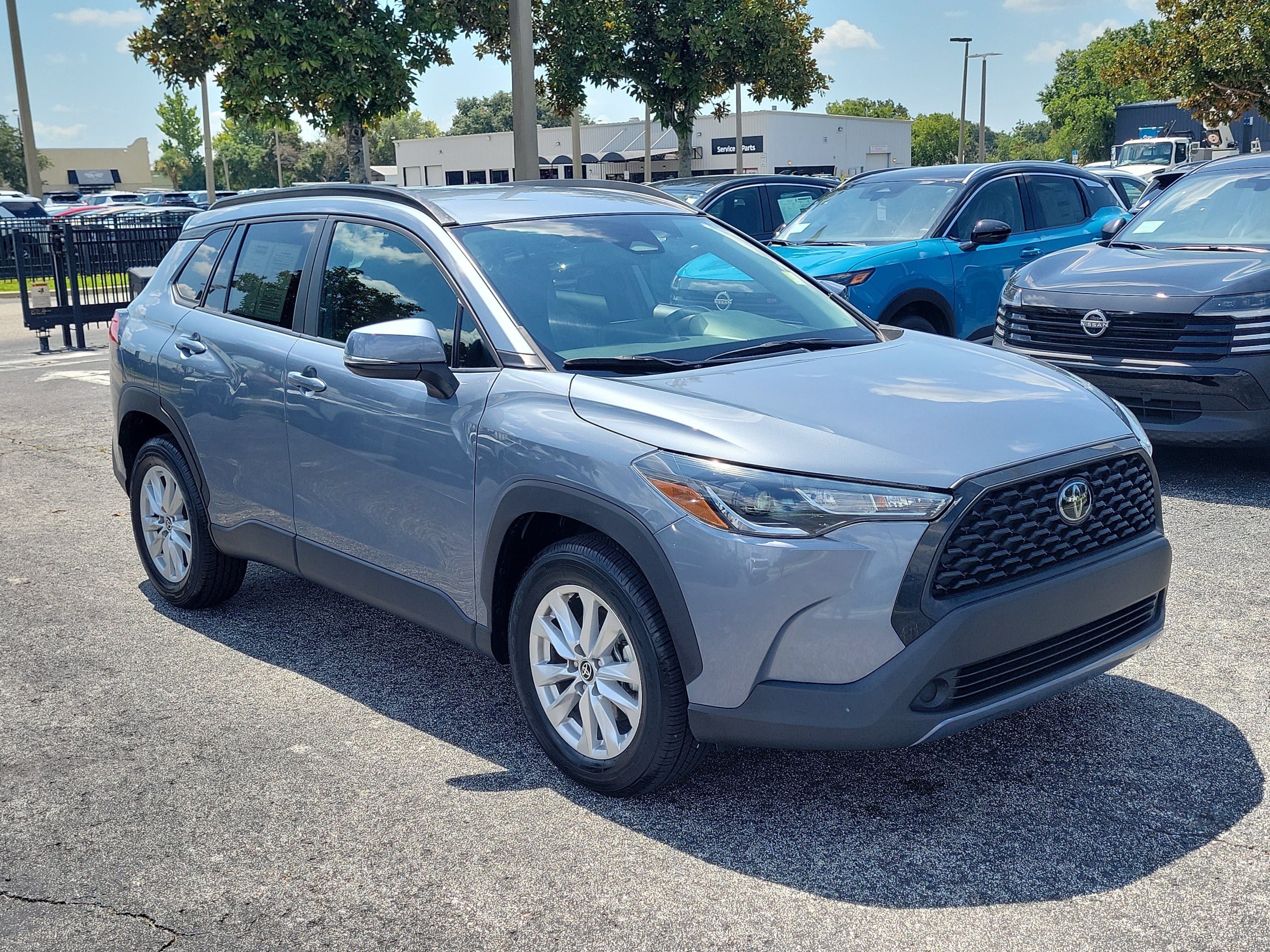 2023 Toyota Corolla Cross LE
