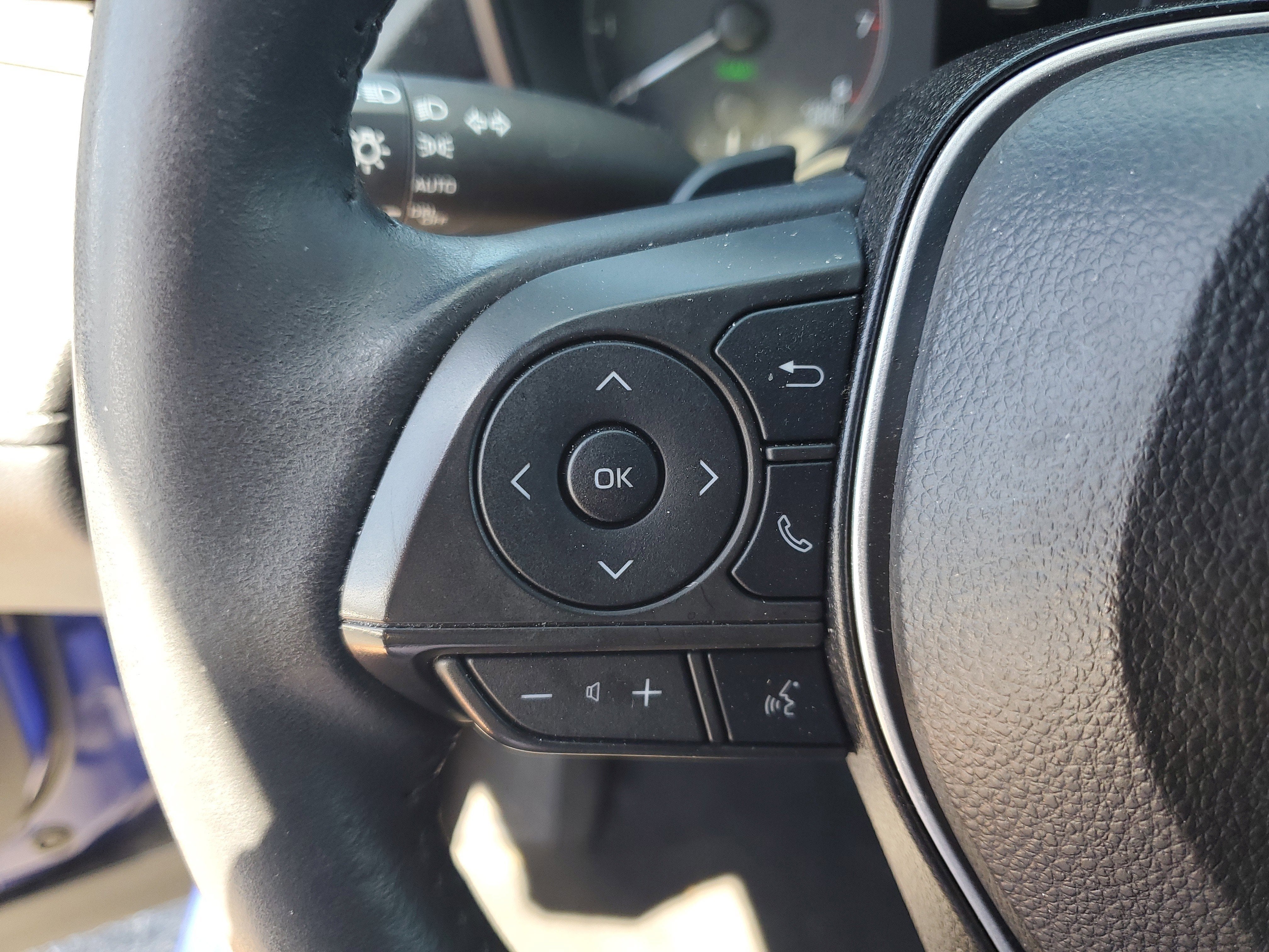2024 Toyota Corolla Cross Hybrid SE