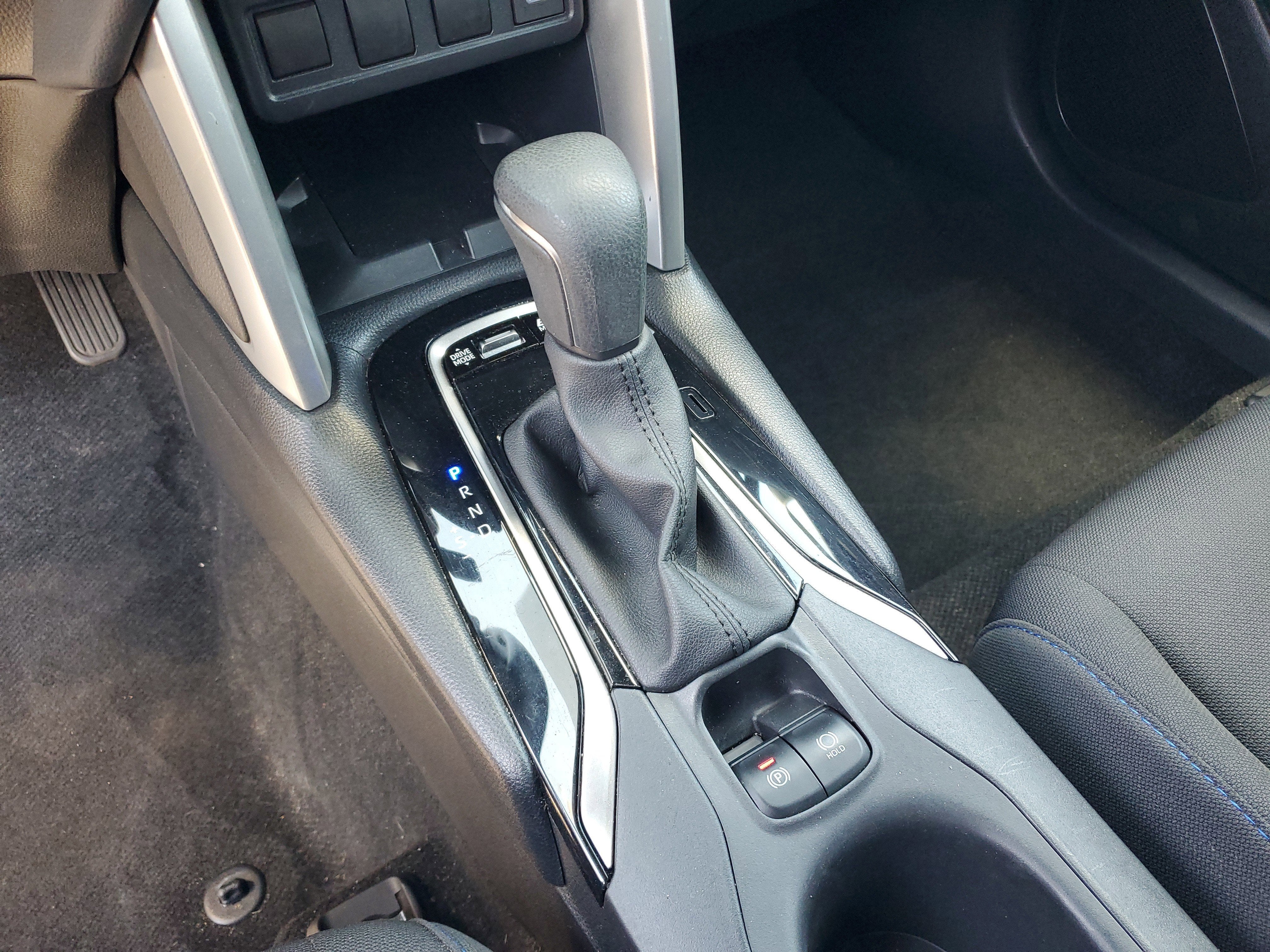 2024 Toyota Corolla Cross Hybrid SE