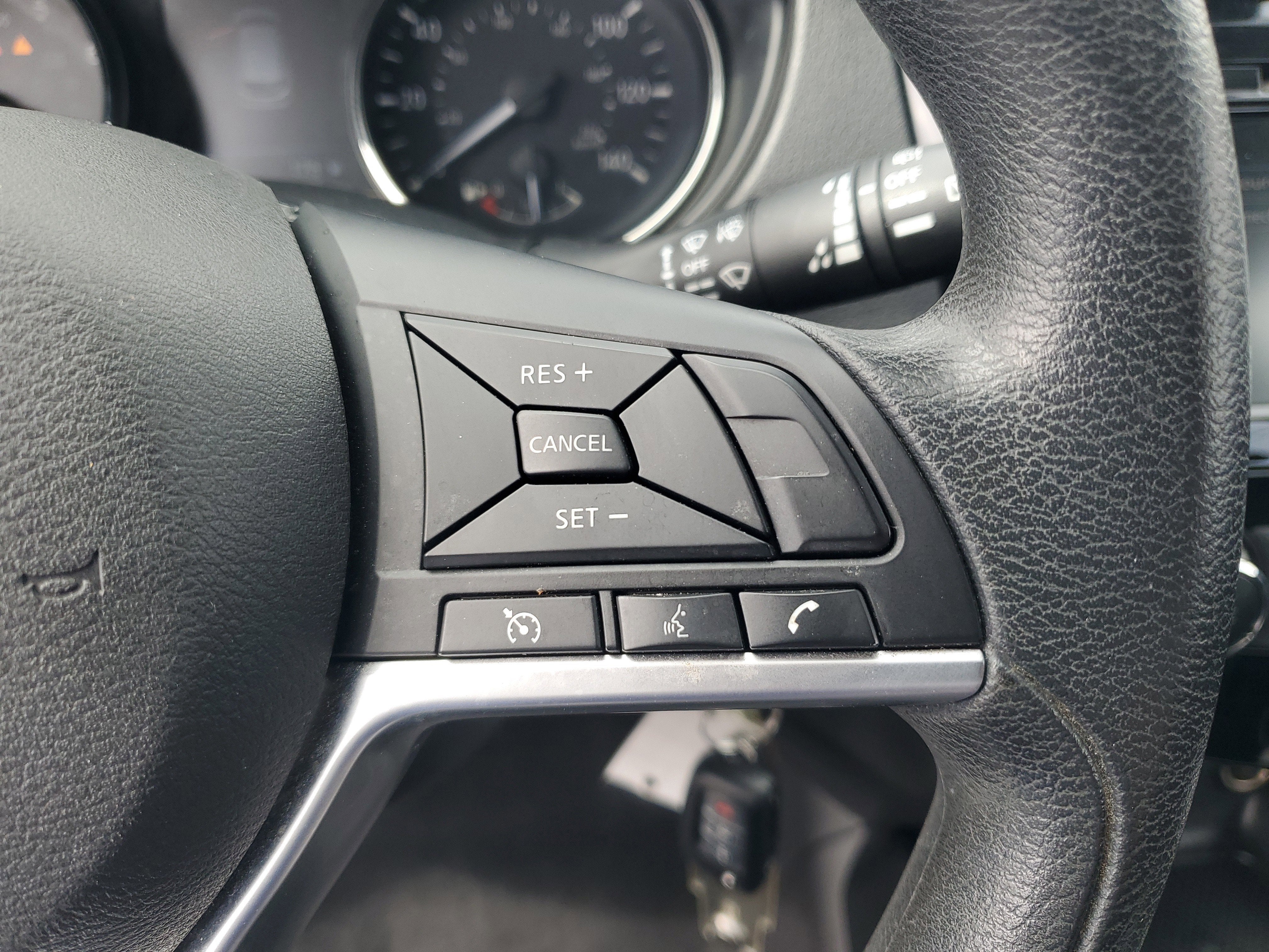 2022 Nissan Rogue Sport S