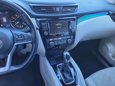 2021 Nissan Rogue Sport SV