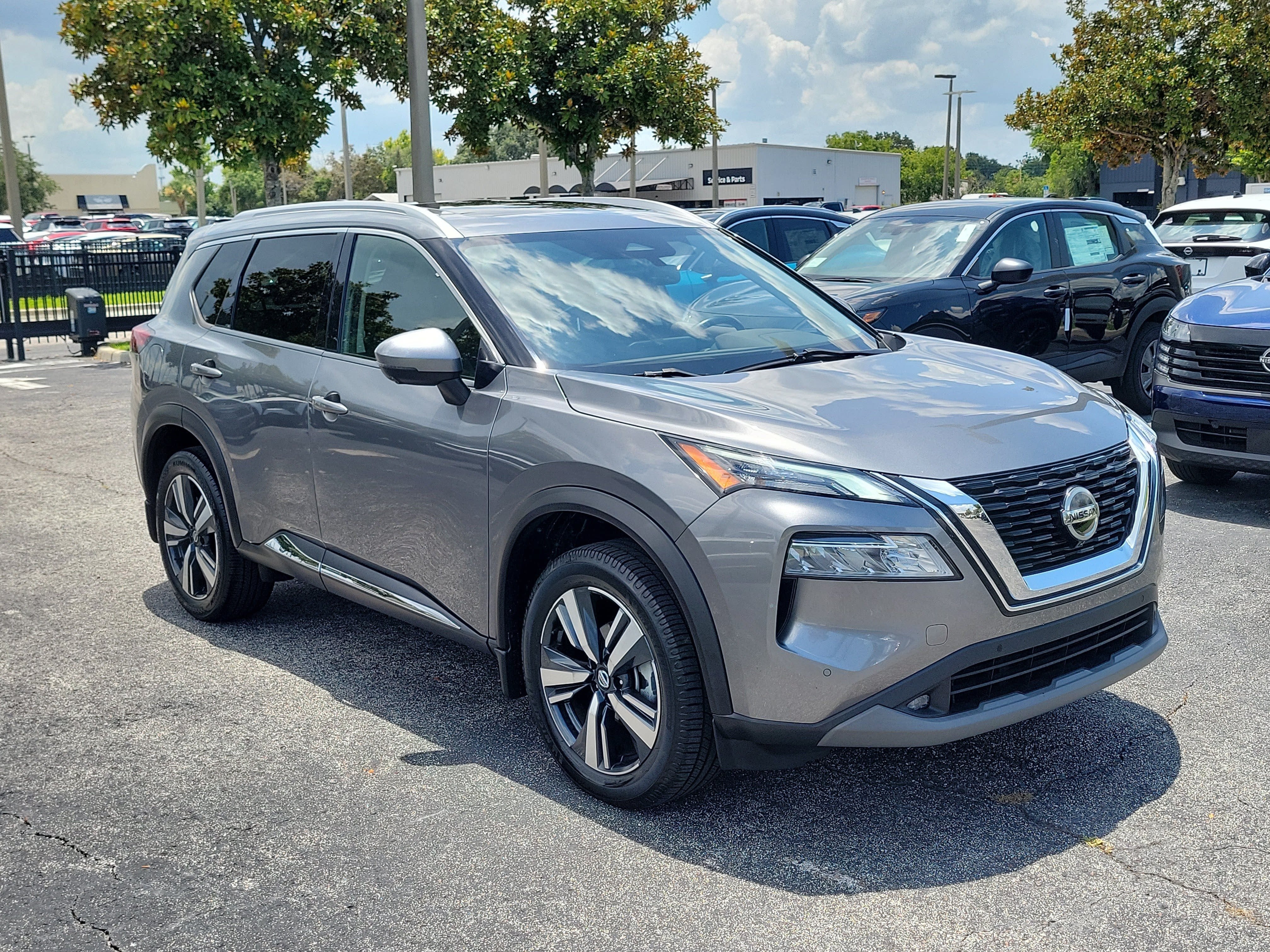 2021 Nissan Rogue SL