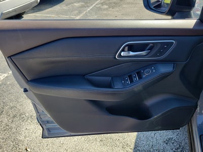 2021 Nissan Rogue Platinum