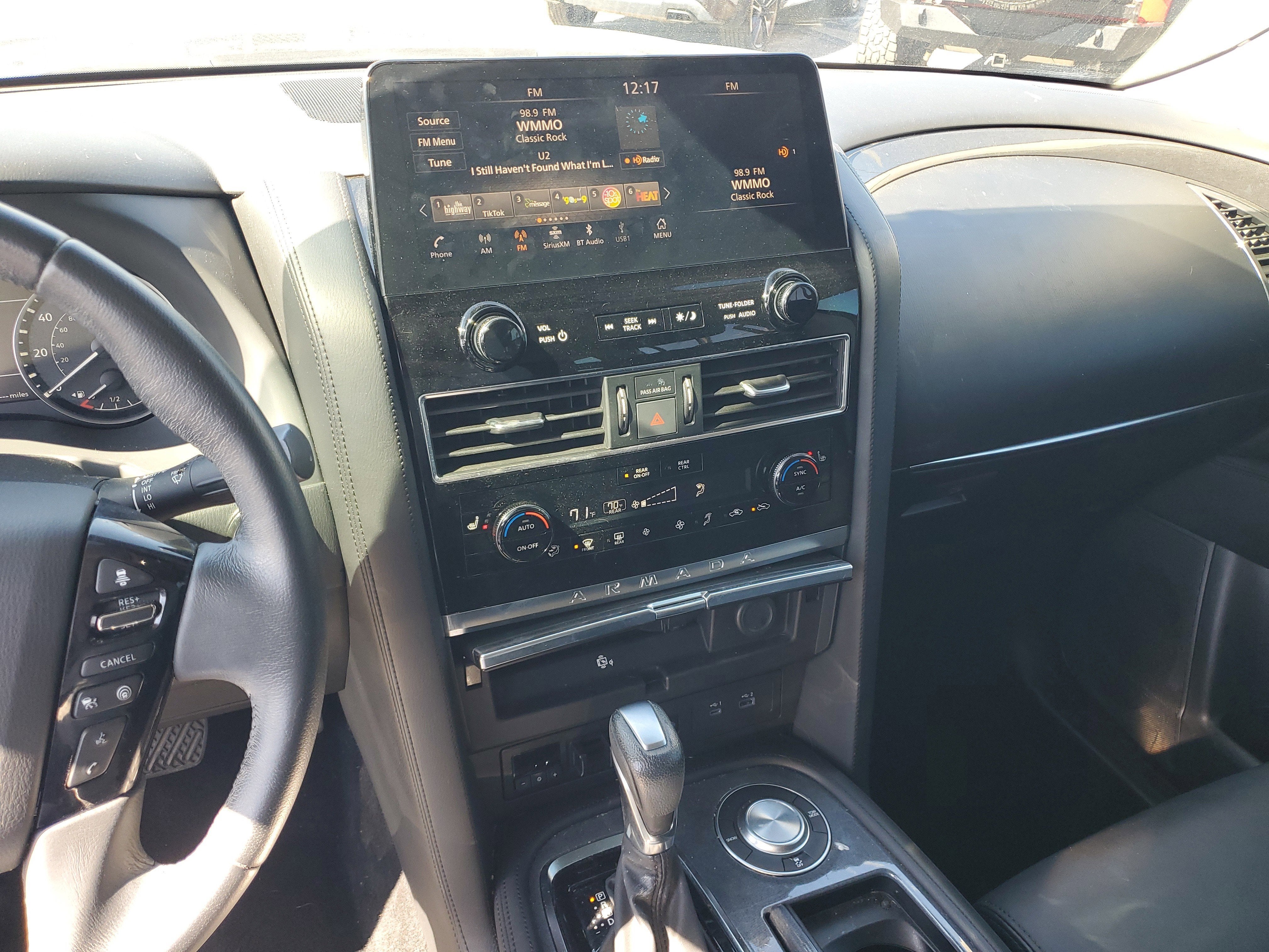 2023 Nissan Armada SV