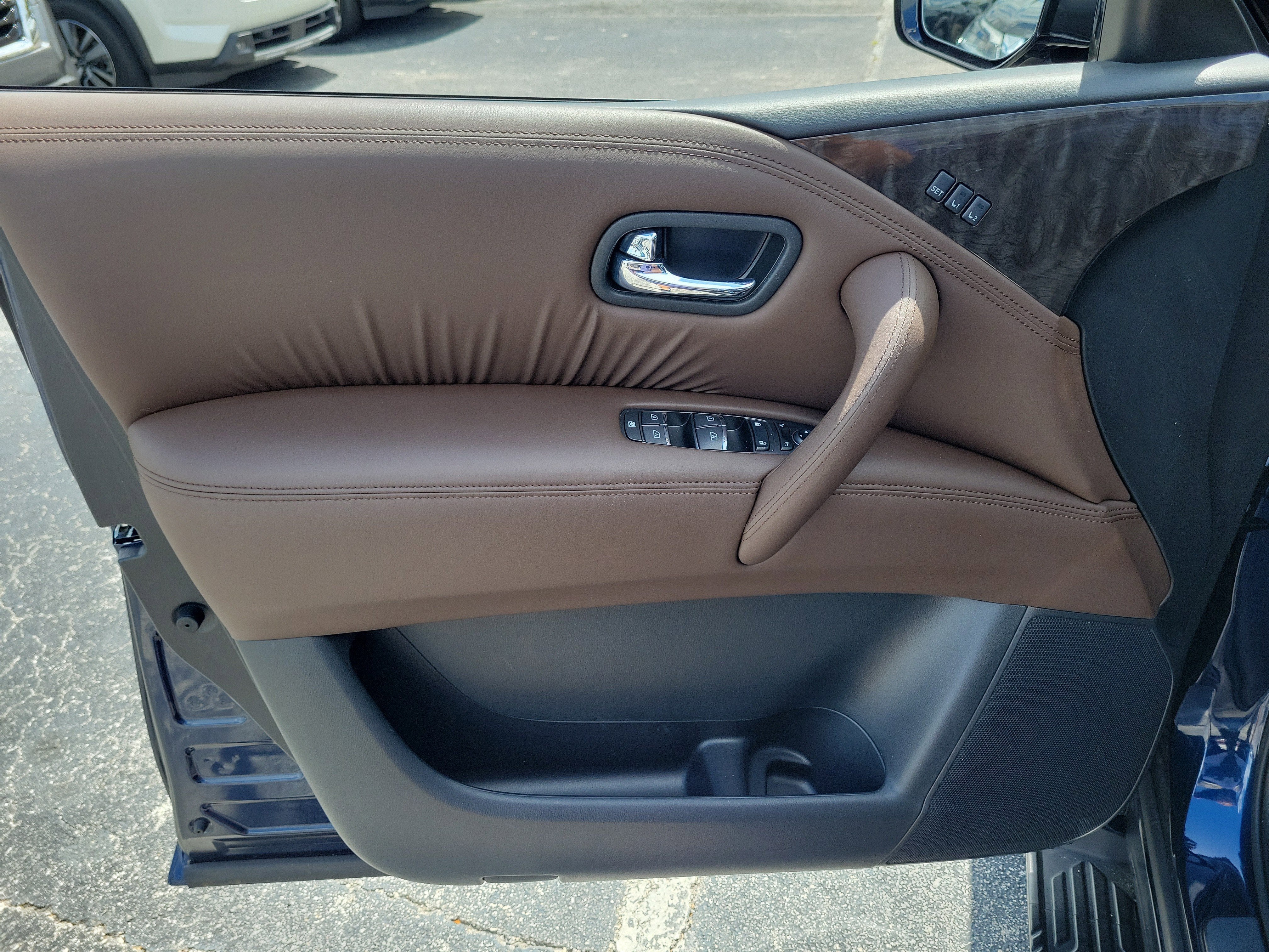 2024 Nissan Armada Platinum