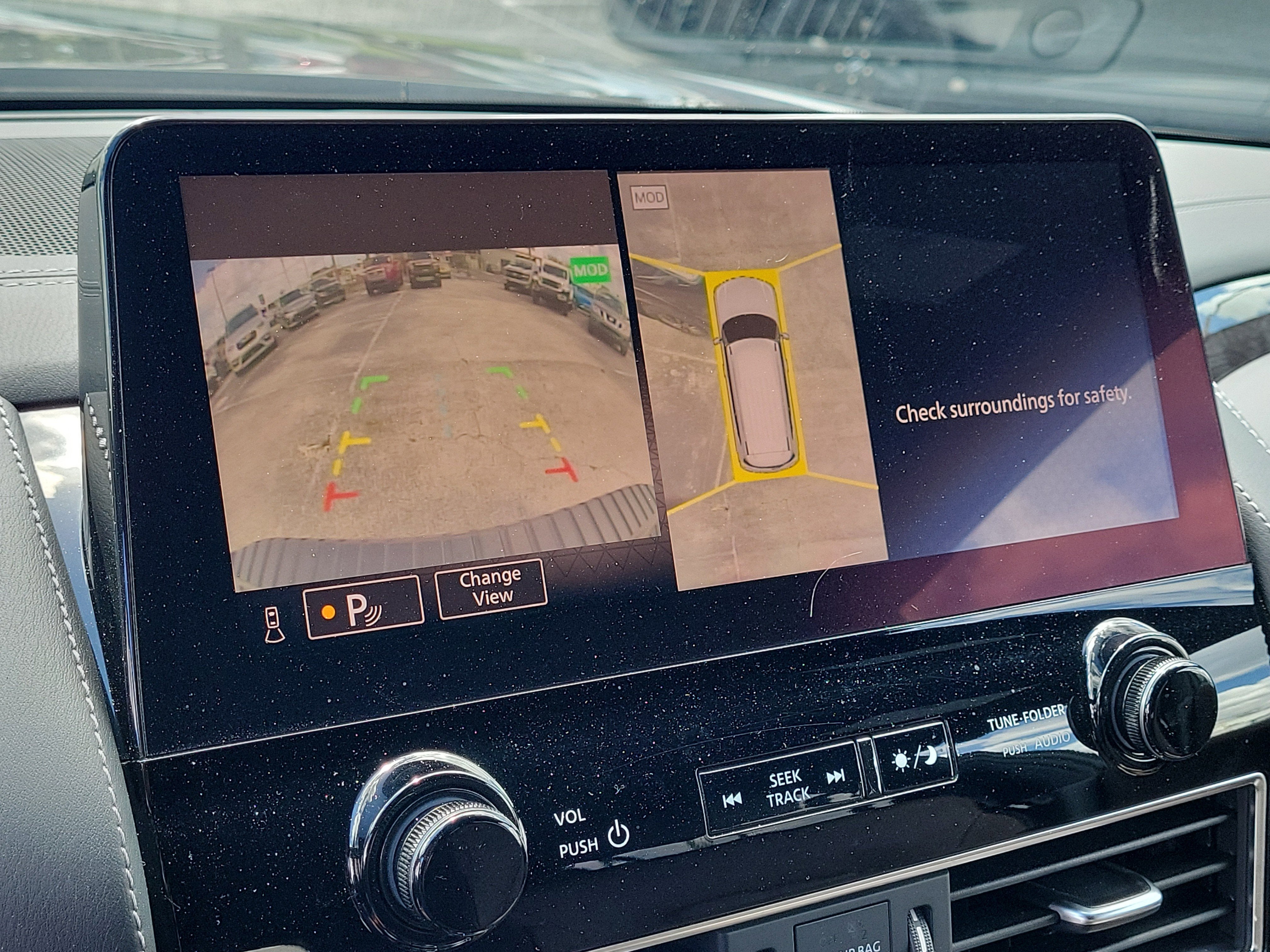 2024 Nissan Armada Platinum