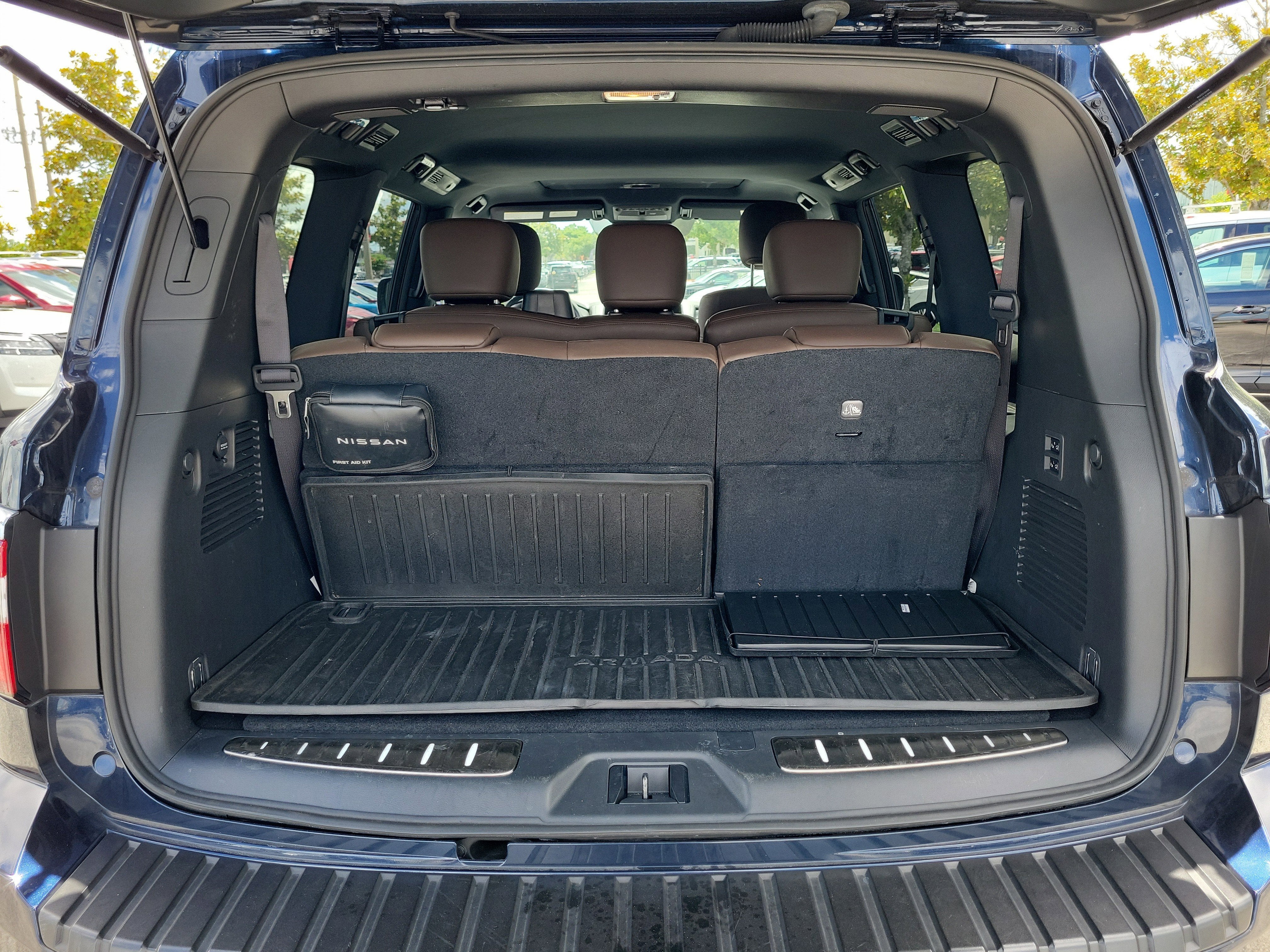 2024 Nissan Armada Platinum