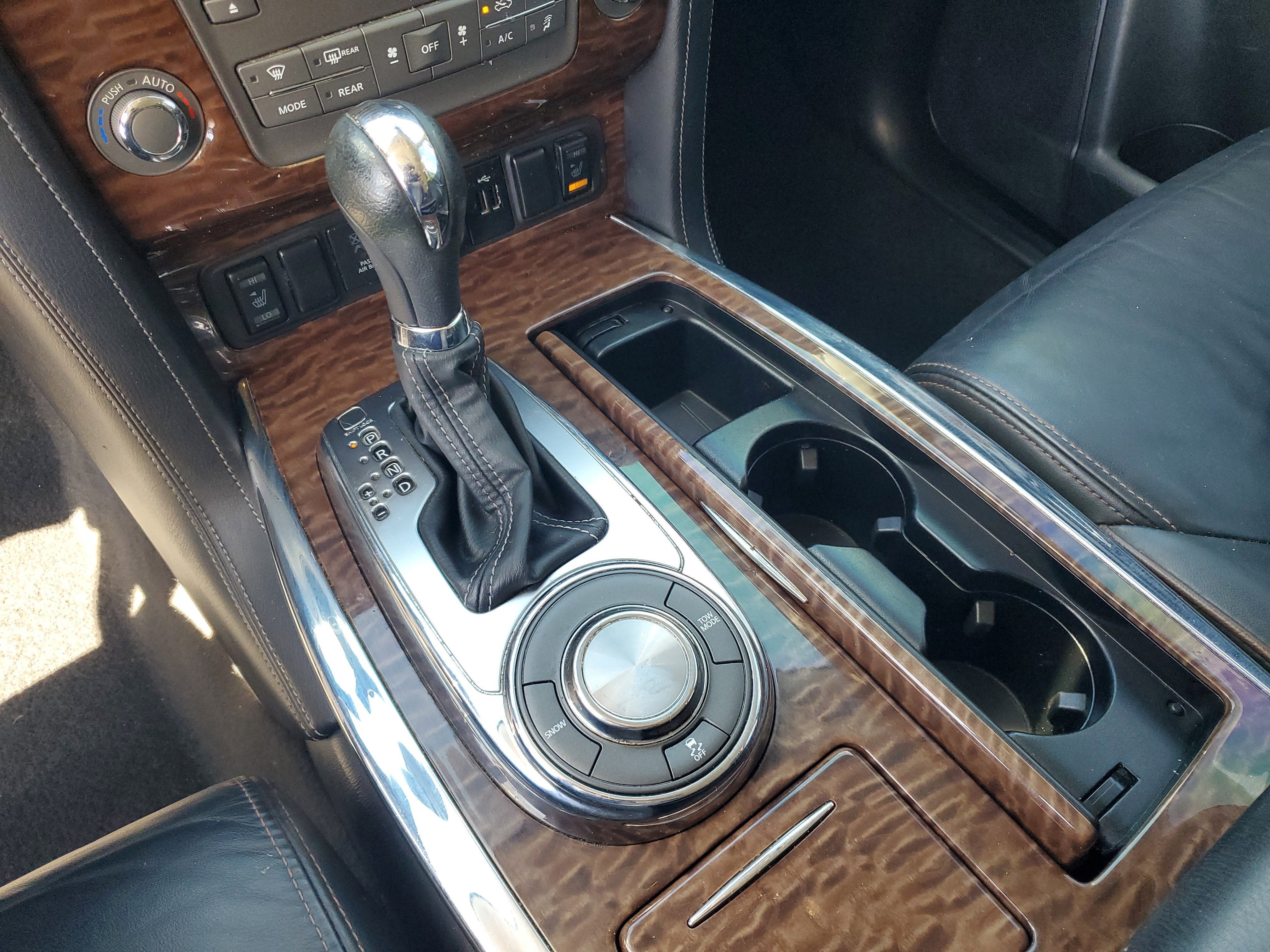 2020 Nissan Armada SL