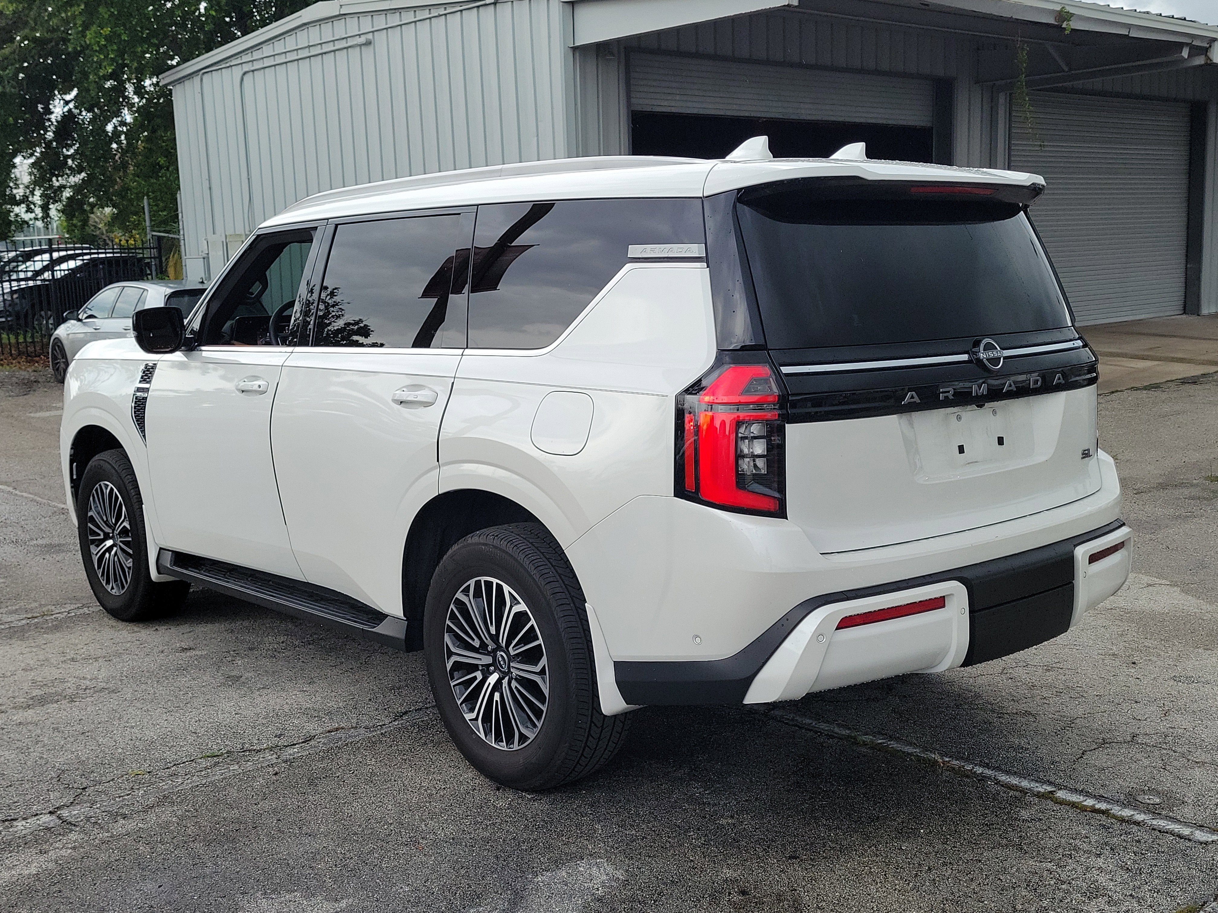 2025 Nissan Armada SL