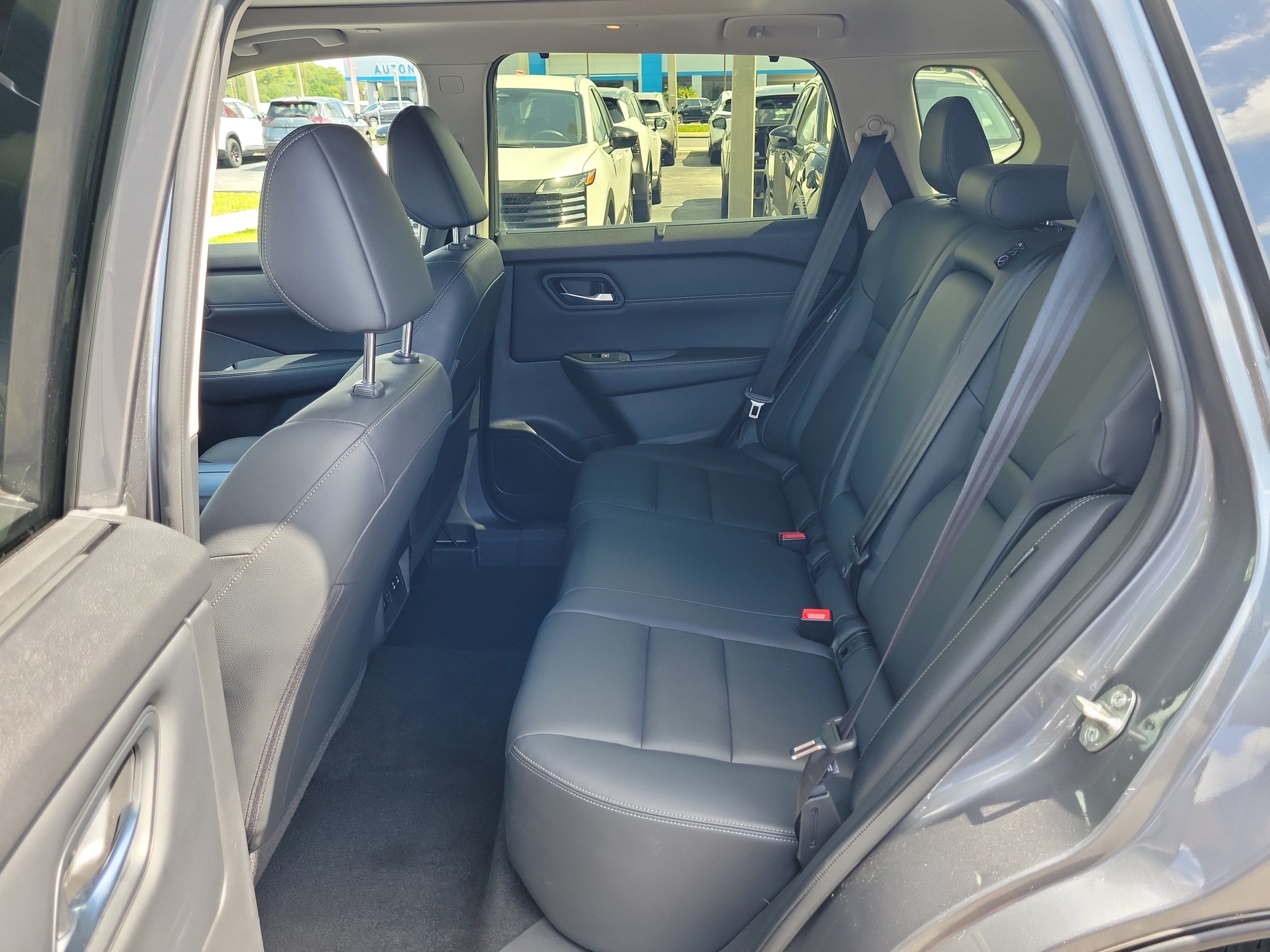 2025 Nissan Rogue SL