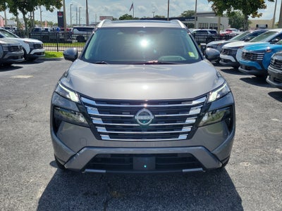 2025 Nissan Rogue SL
