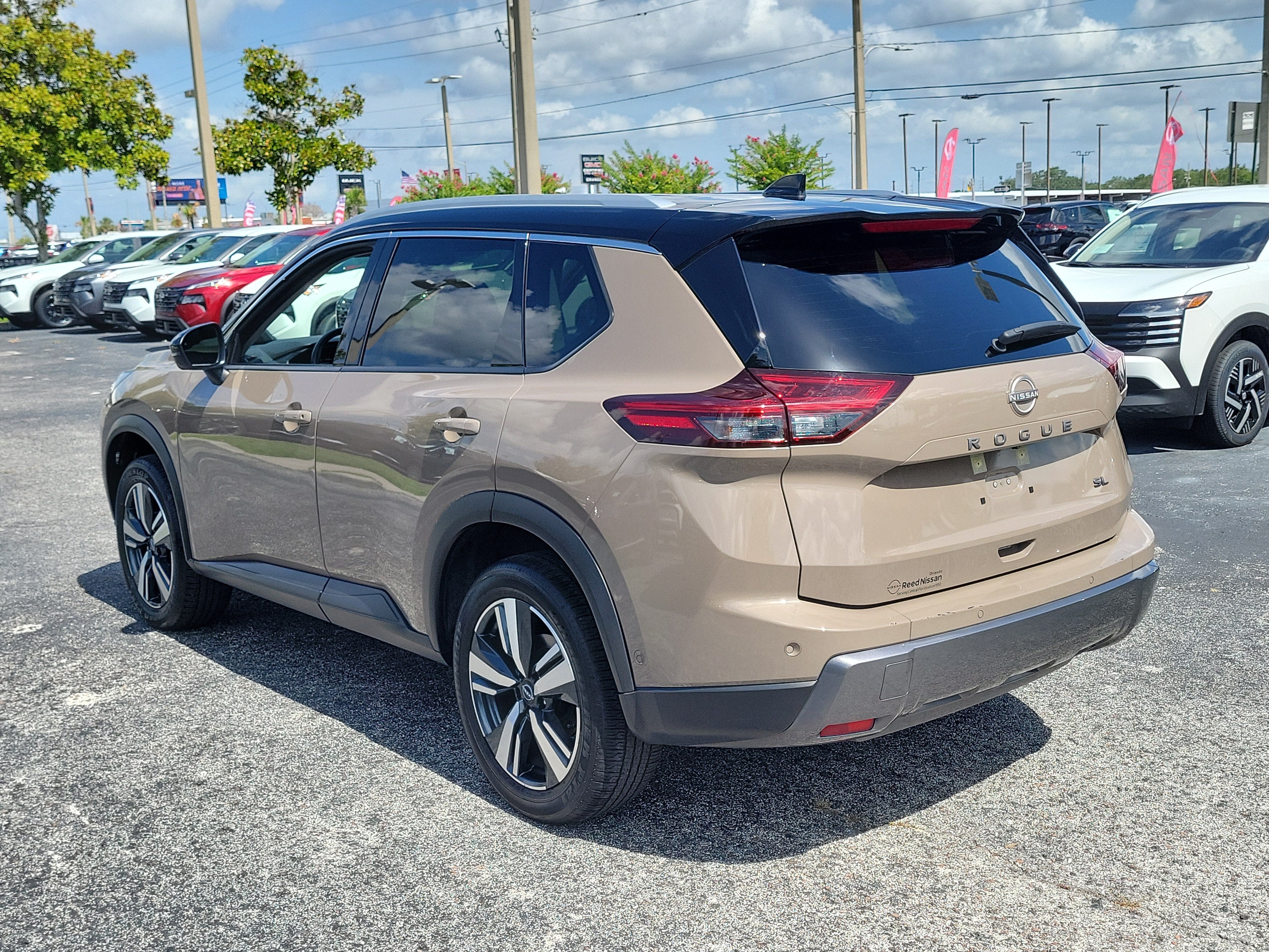 2025 Nissan Rogue SL