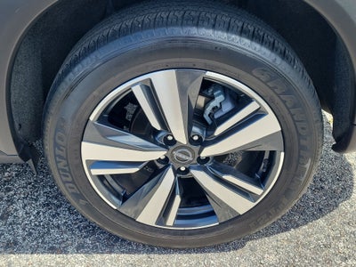 2025 Nissan Rogue SL