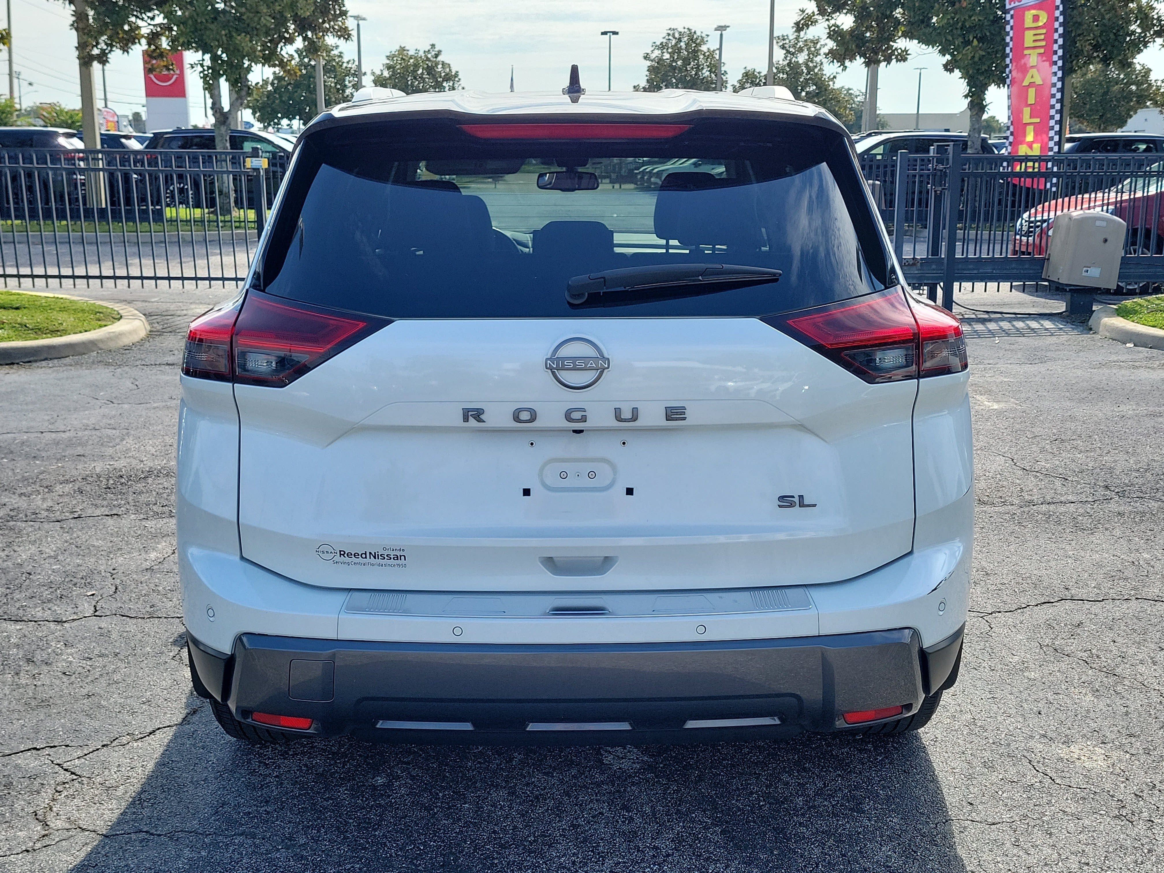 2025 Nissan Rogue SL