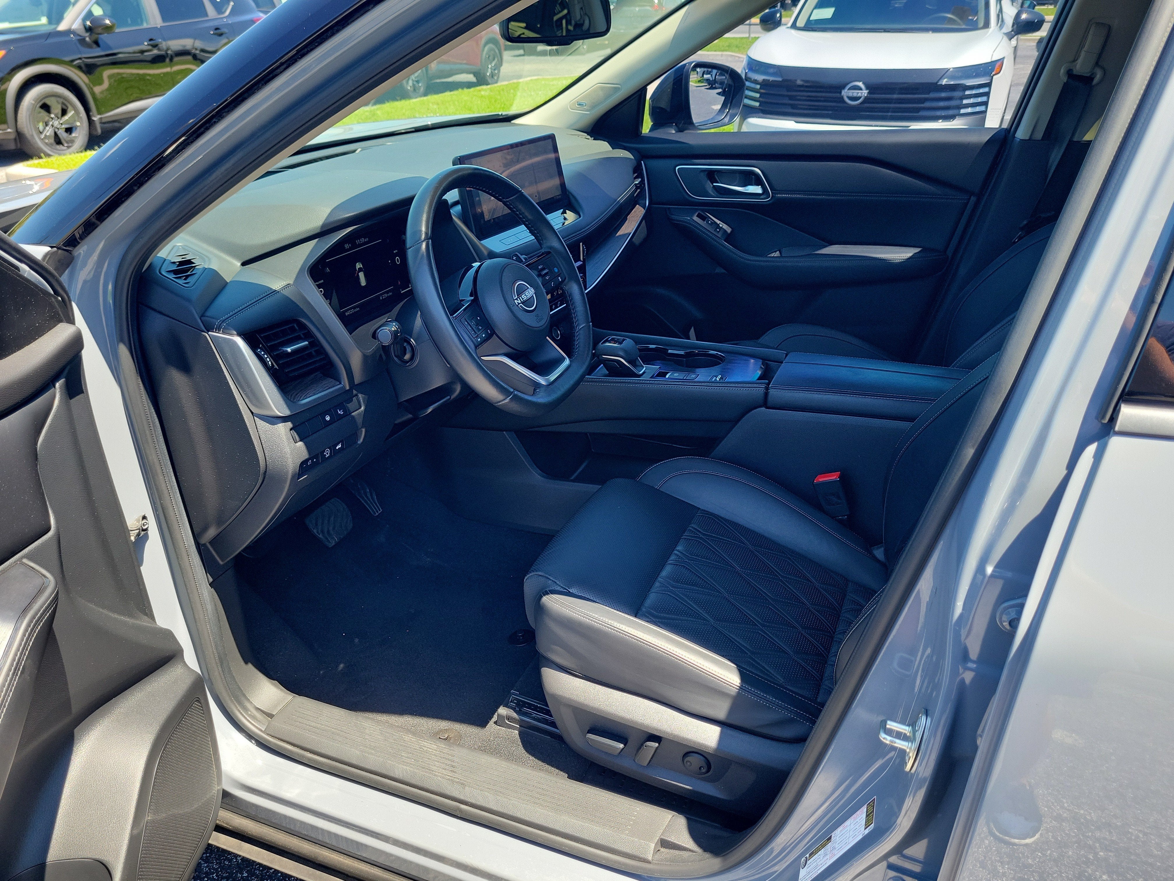 2024 Nissan Rogue Platinum