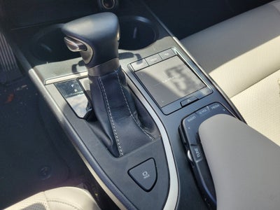 2020 Lexus UX UX 200