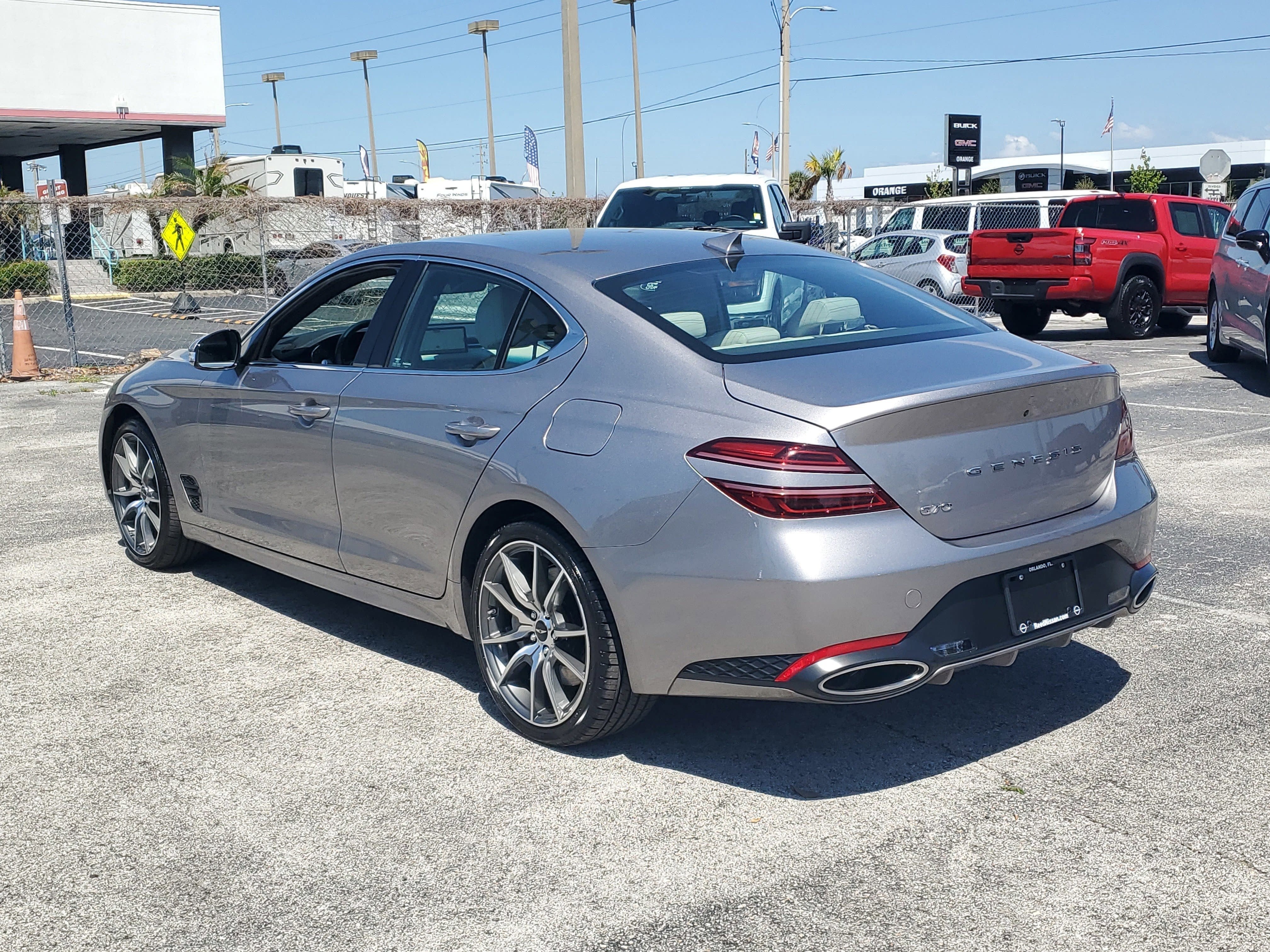 2025 Genesis G70 2.5T