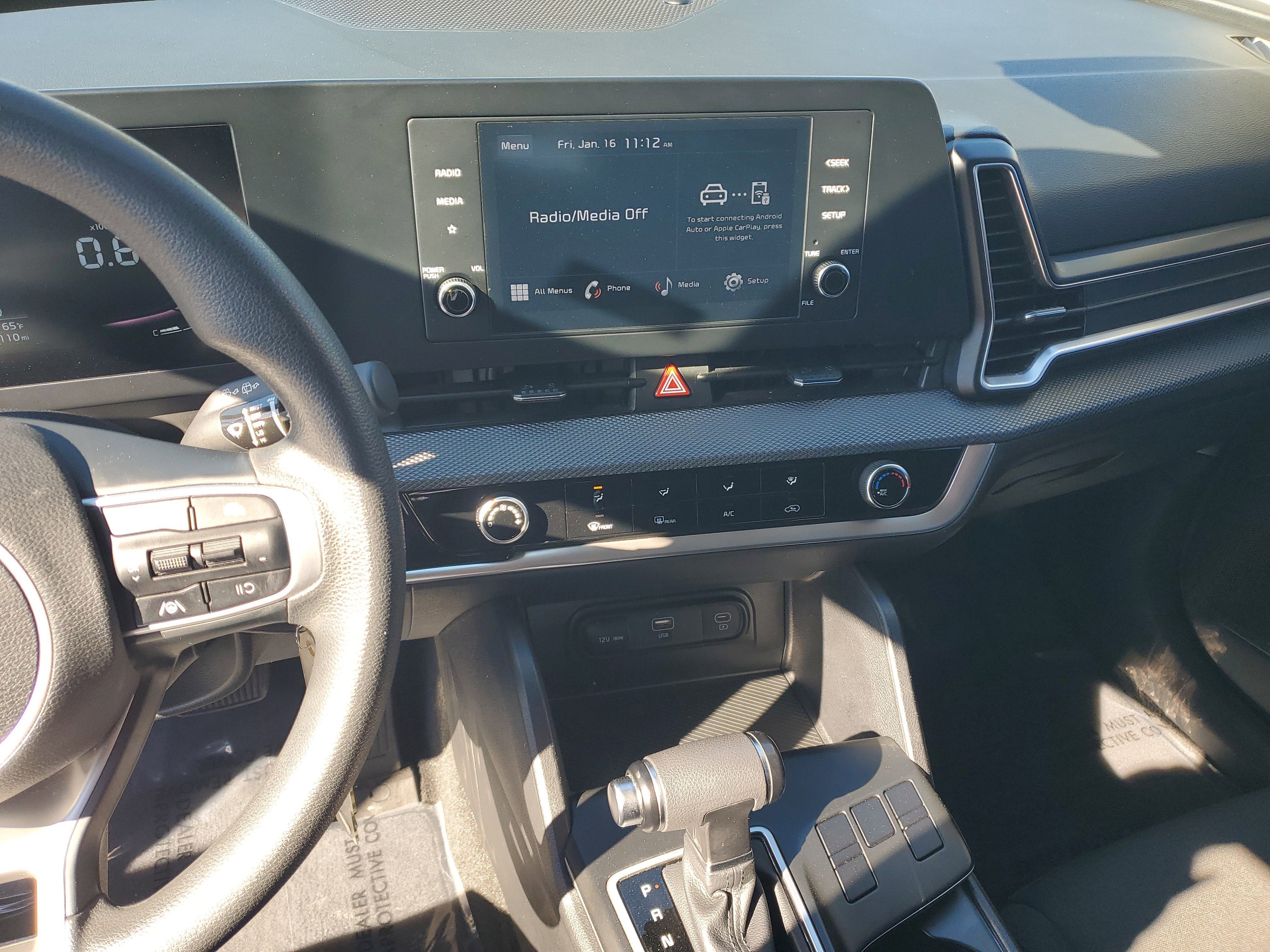 2023 Kia Sportage LX