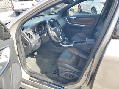 2016 Volvo XC60 T5 Drive-E Premier