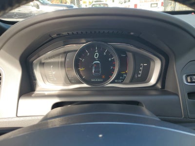 2016 Volvo XC60 T5 Drive-E Premier