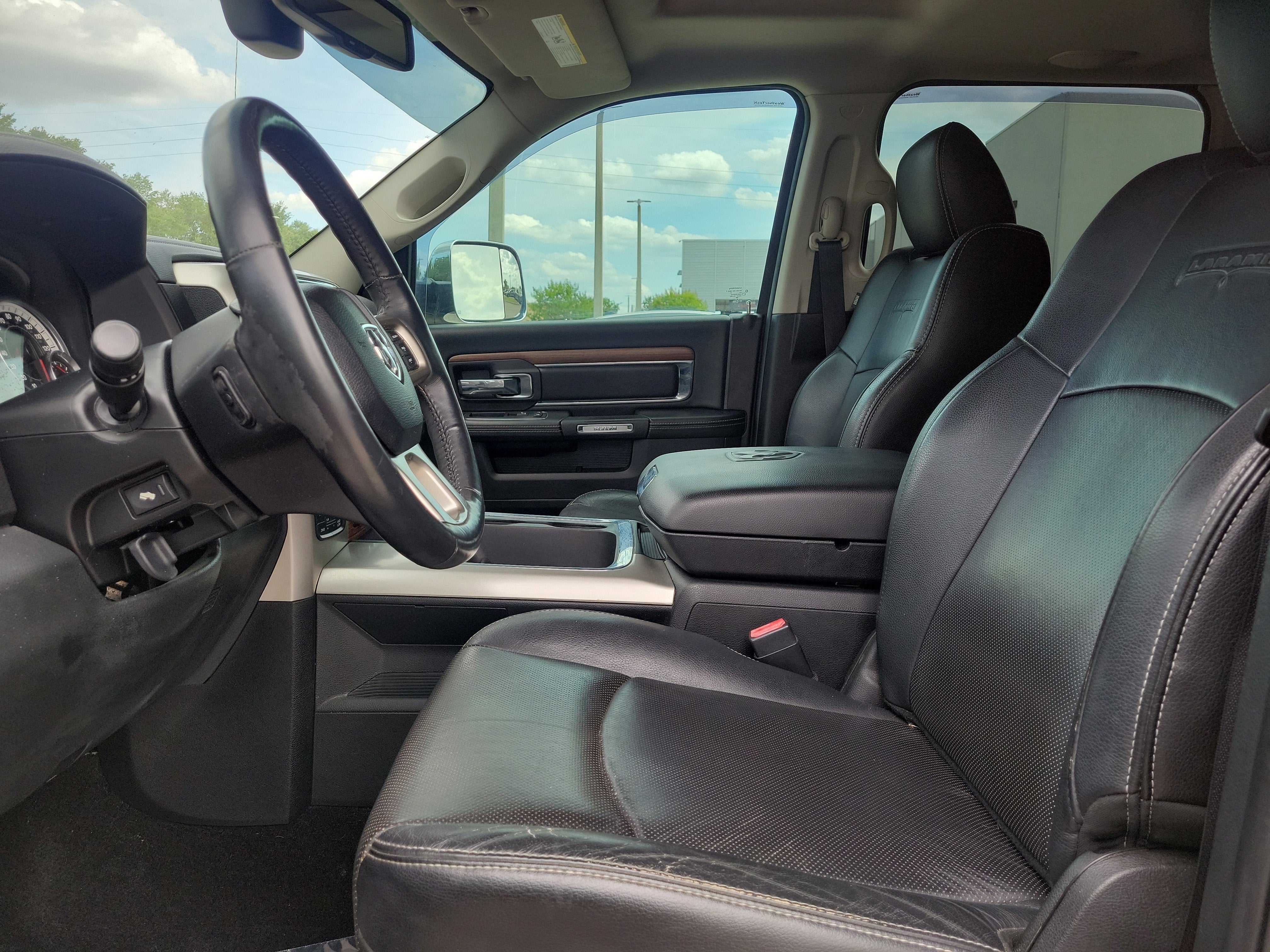 2016 RAM 1500 Laramie