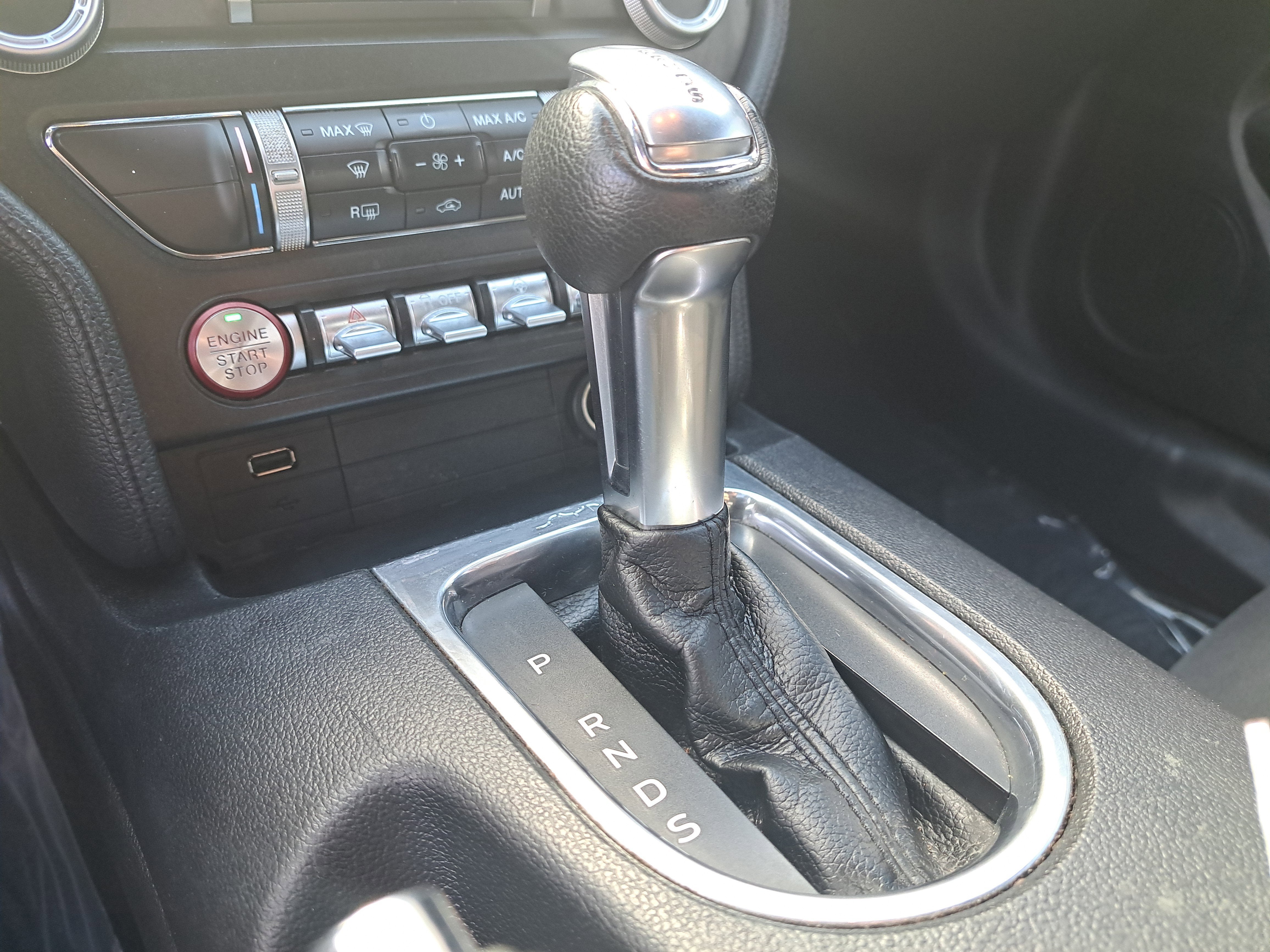 2020 Ford Mustang EcoBoost