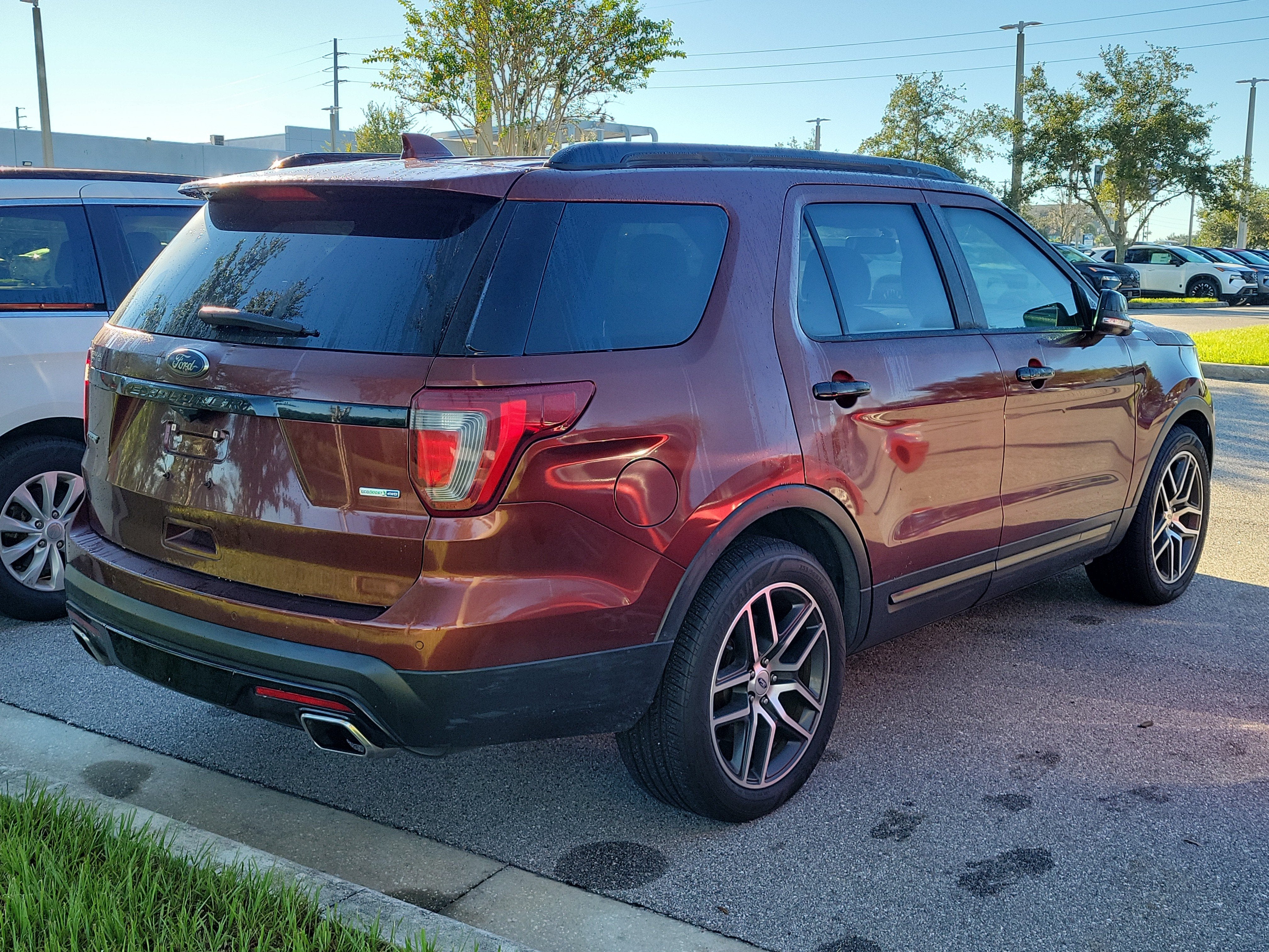 2016 Ford Explorer Sport