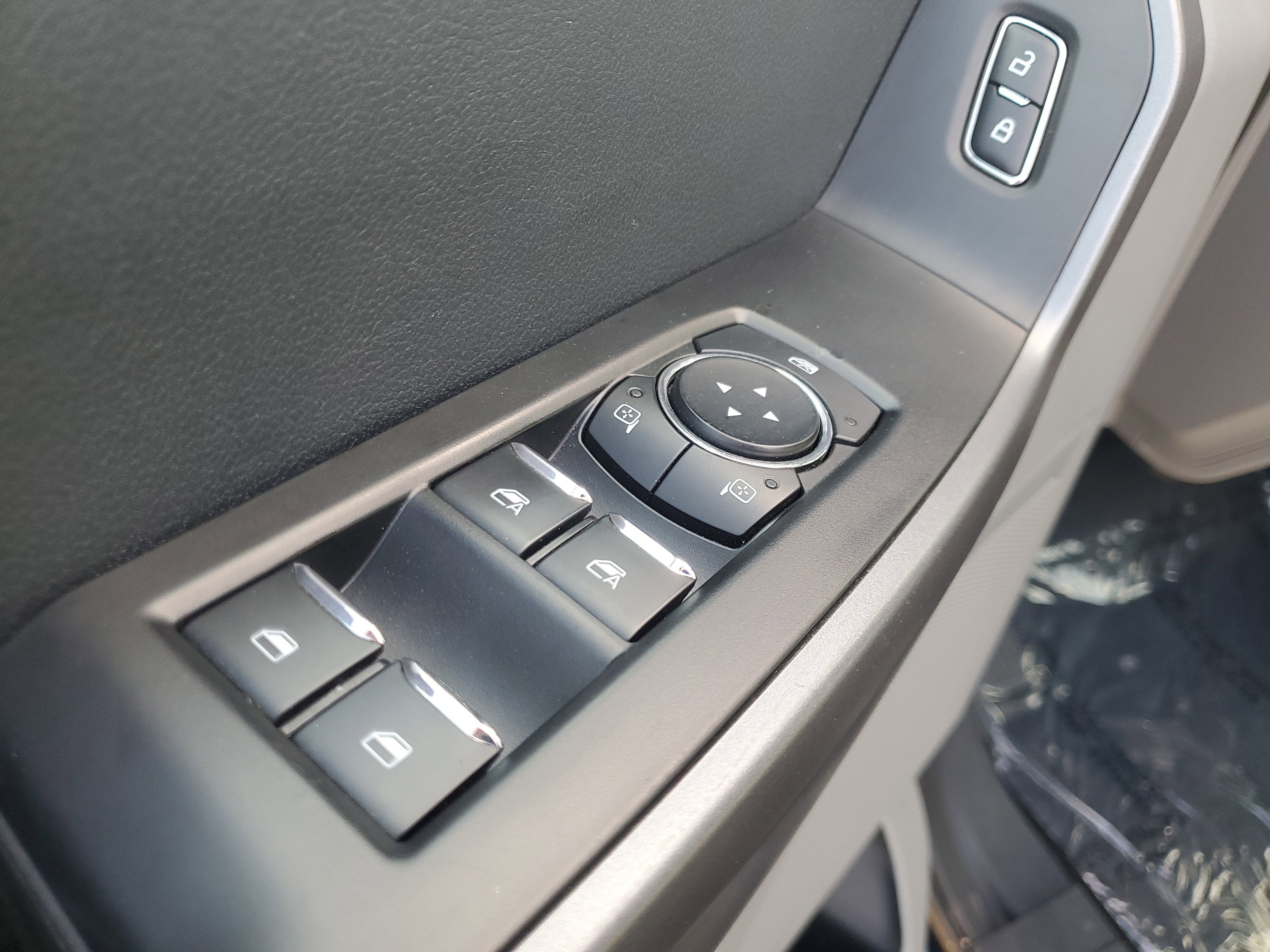 2025 Ford Super Duty F-350 DRW XLT