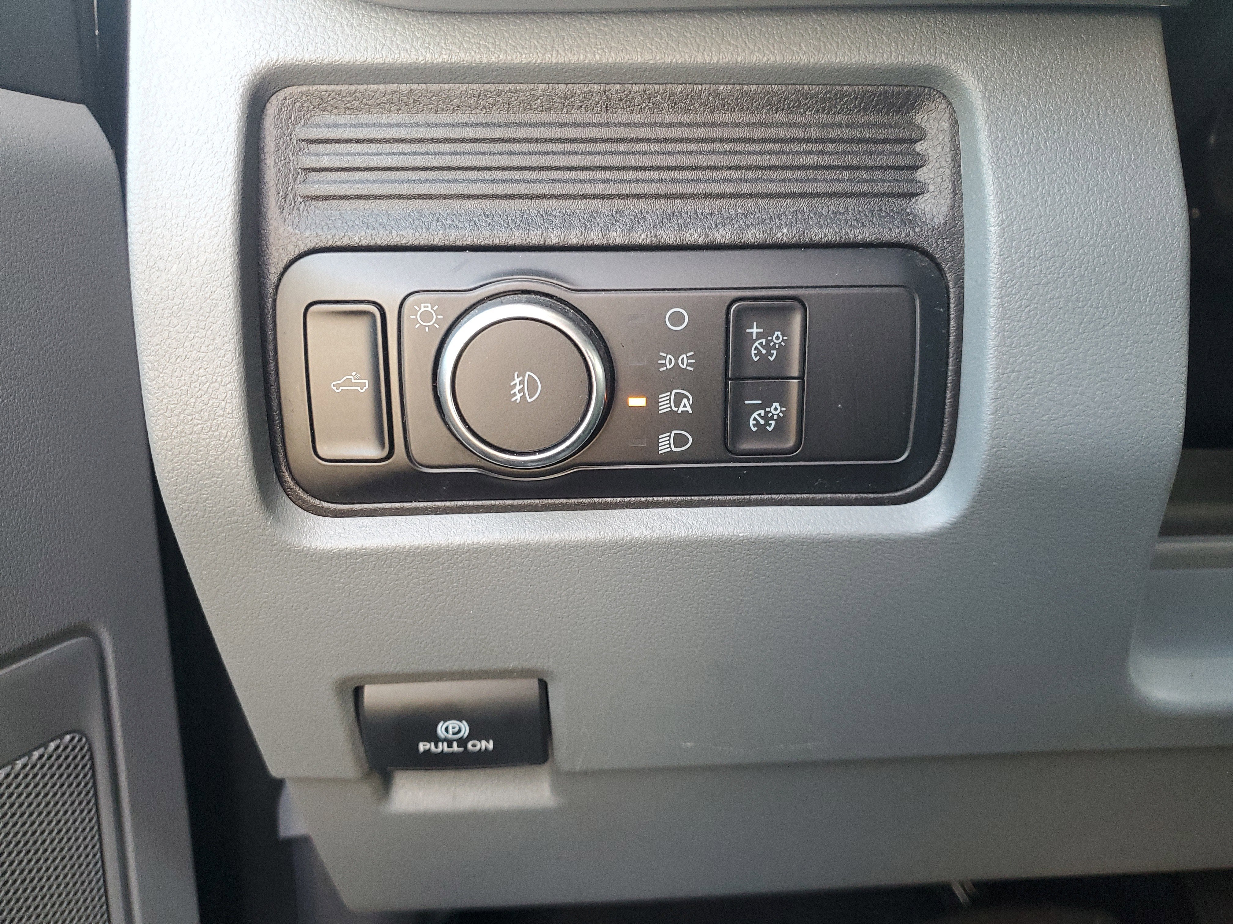 2025 Ford Super Duty F-350 DRW XLT