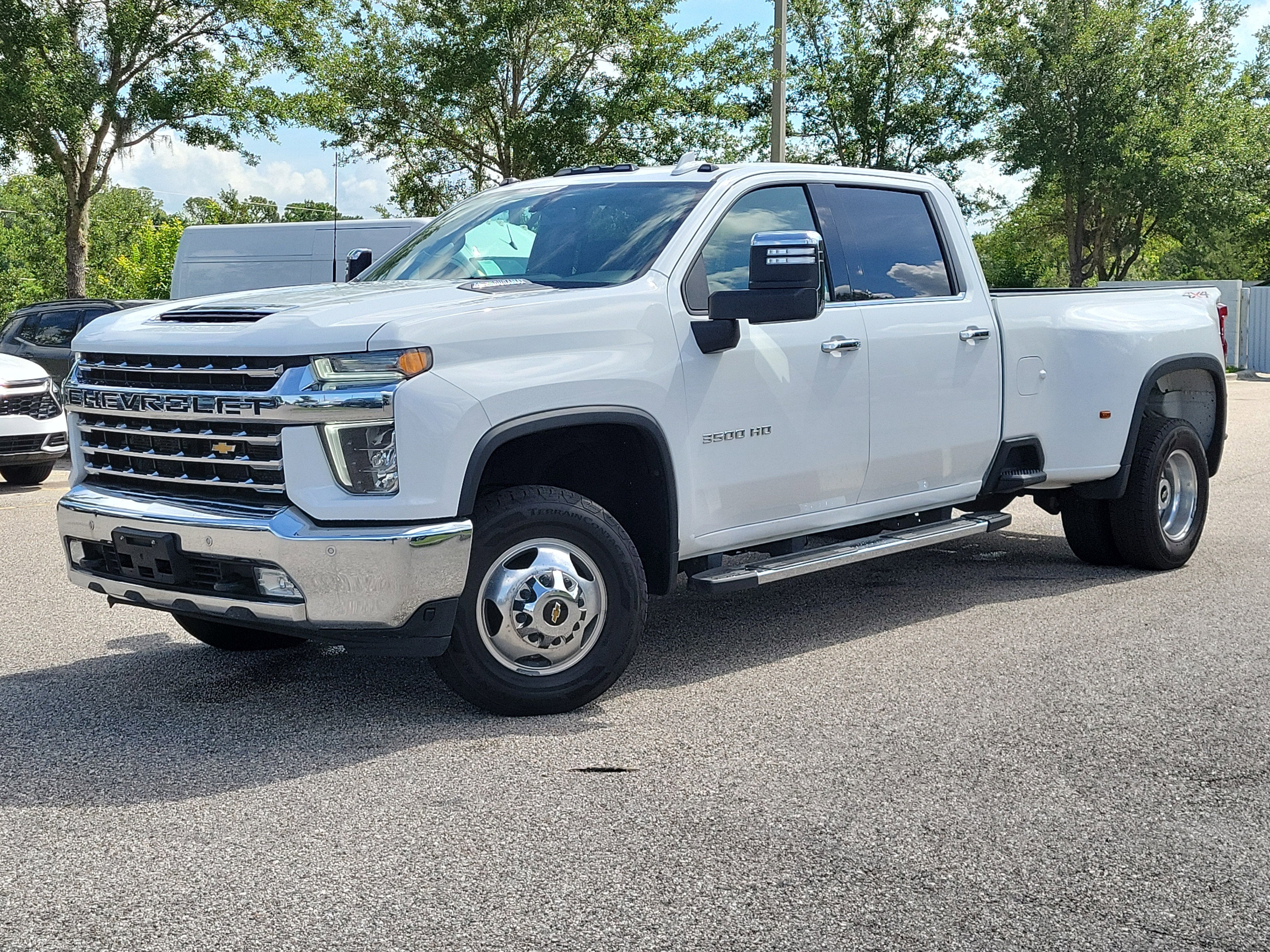 2022 Chevrolet Silverado 3500HD LTZ