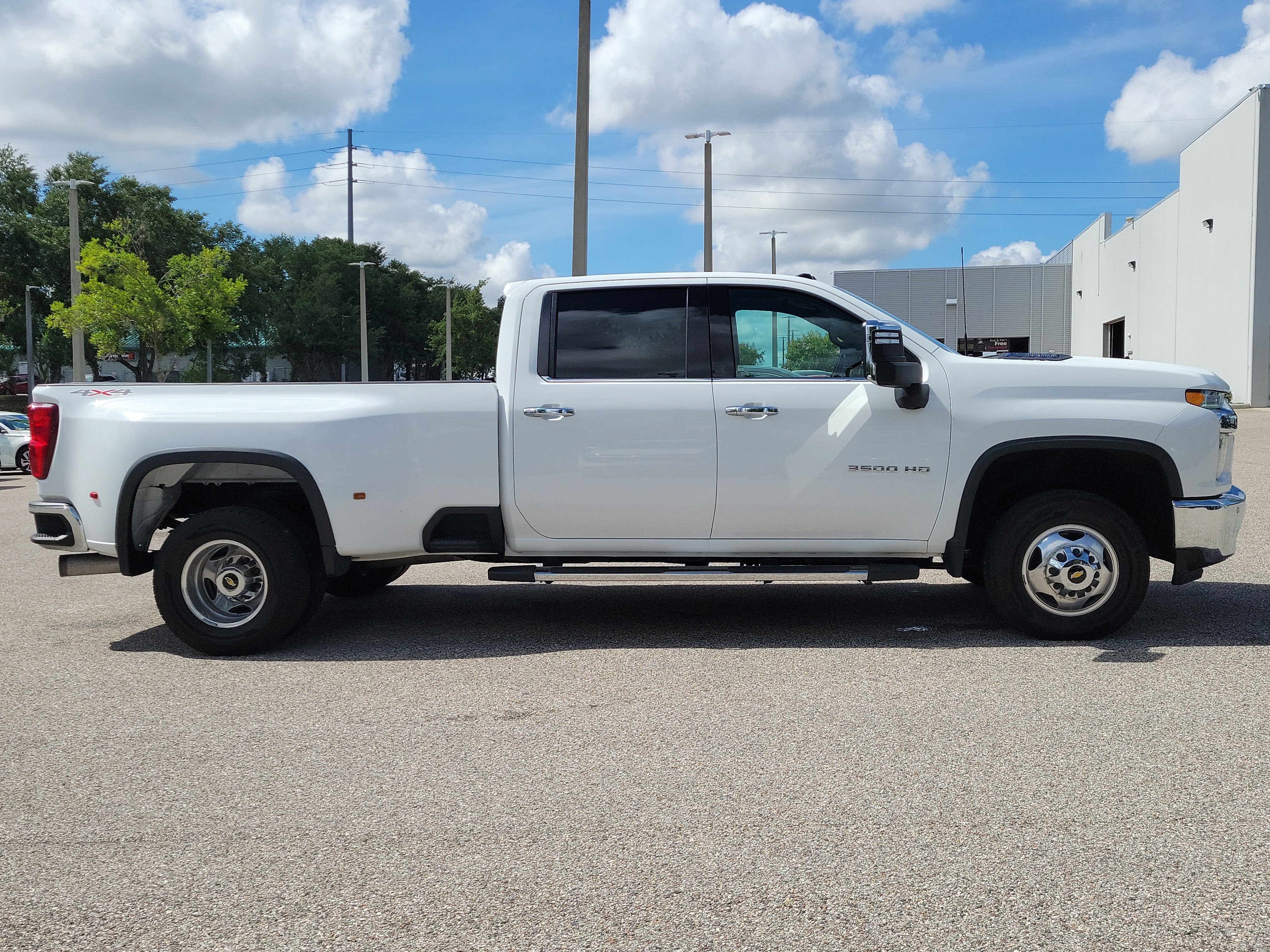 2022 Chevrolet Silverado 3500HD LTZ