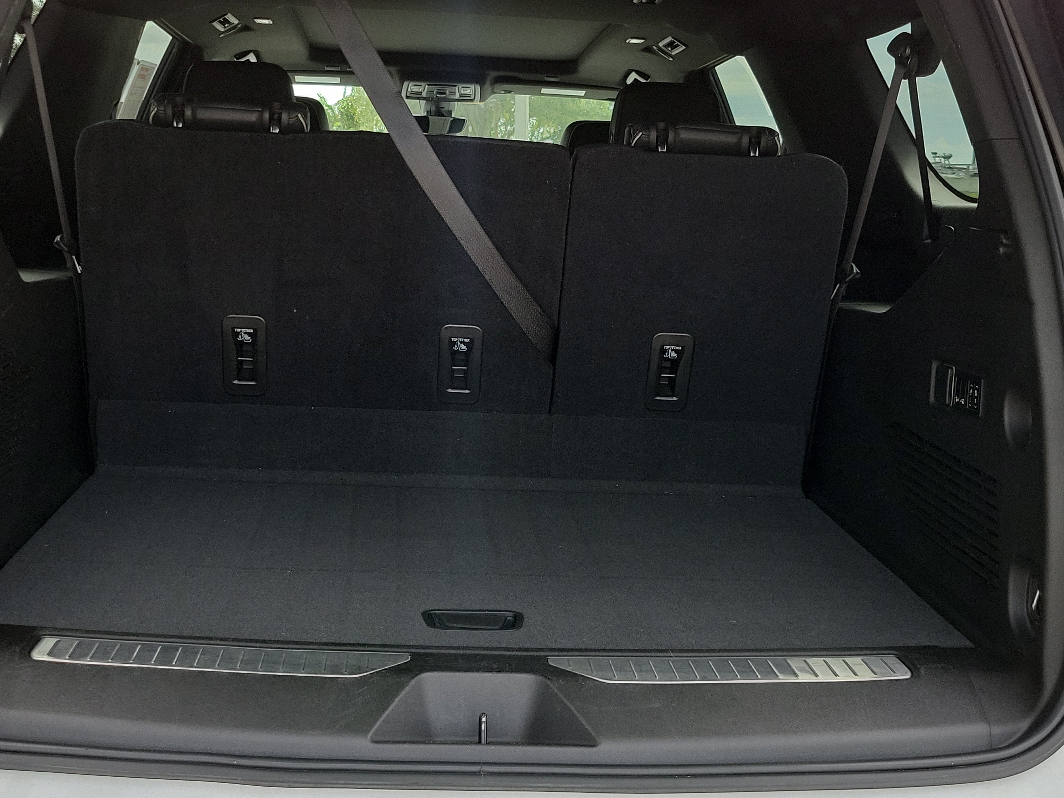2021 Chevrolet Suburban Premier