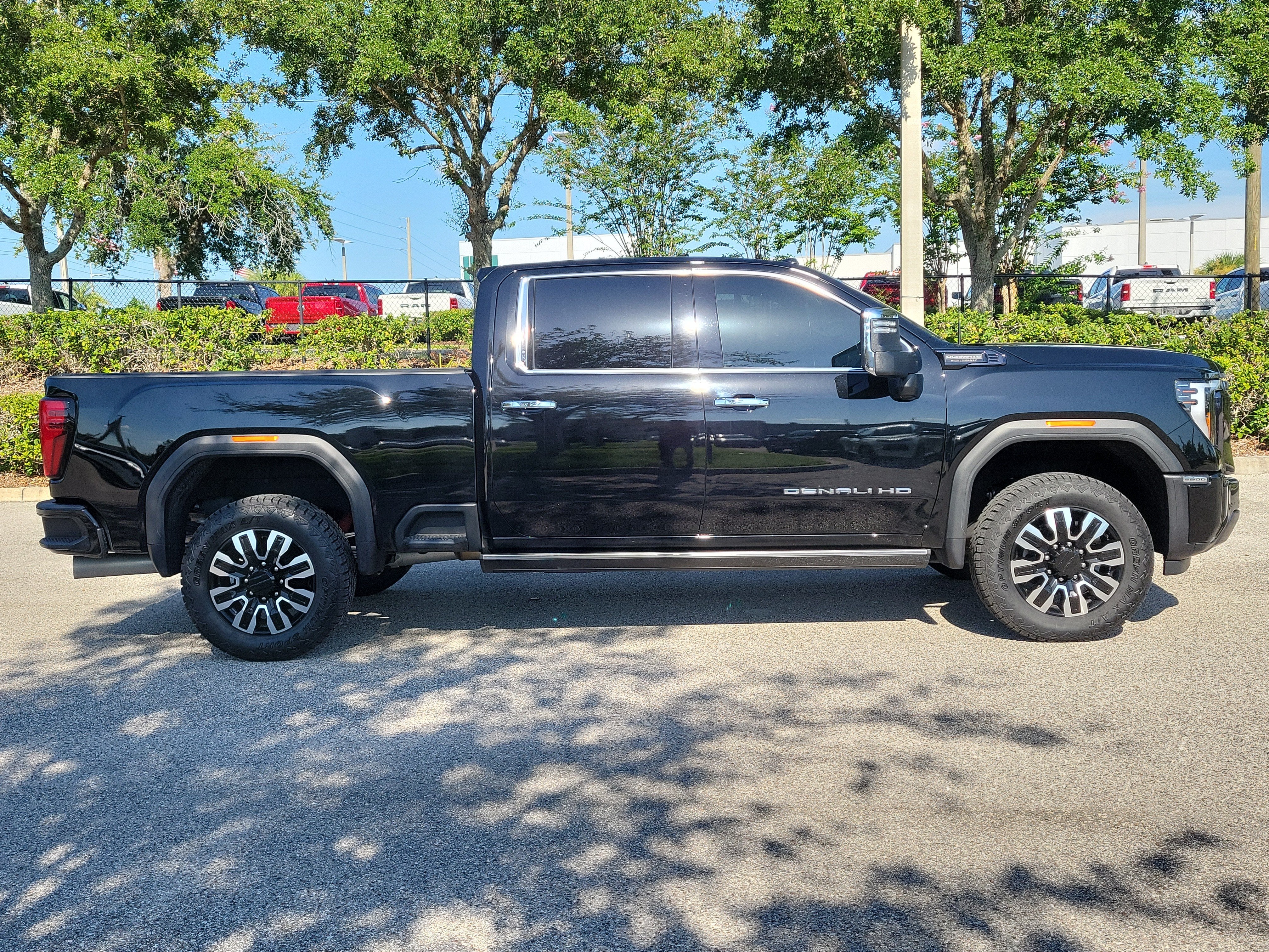 2024 GMC Sierra 2500HD Denali Ultimate