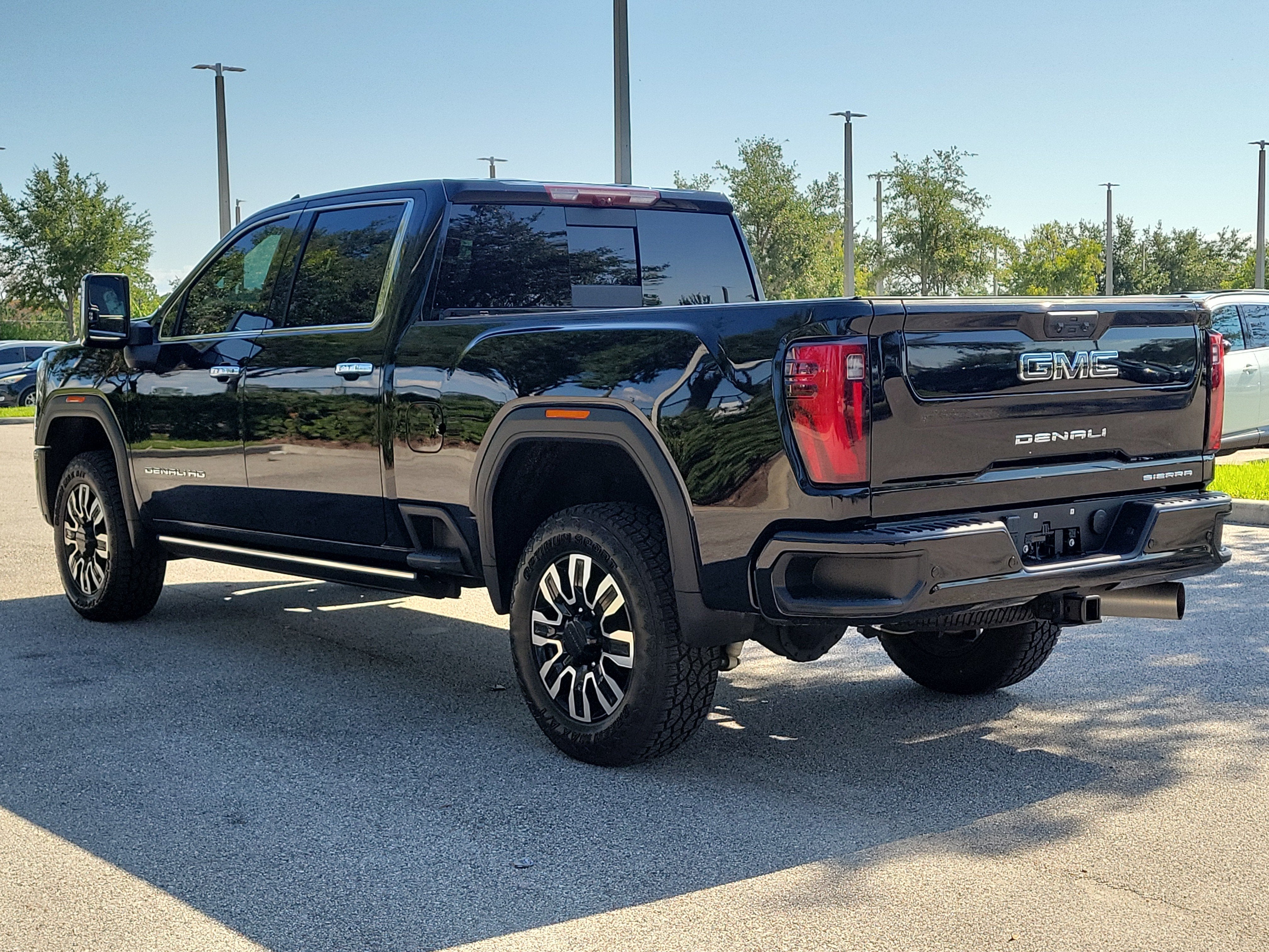 2024 GMC Sierra 2500HD Denali Ultimate