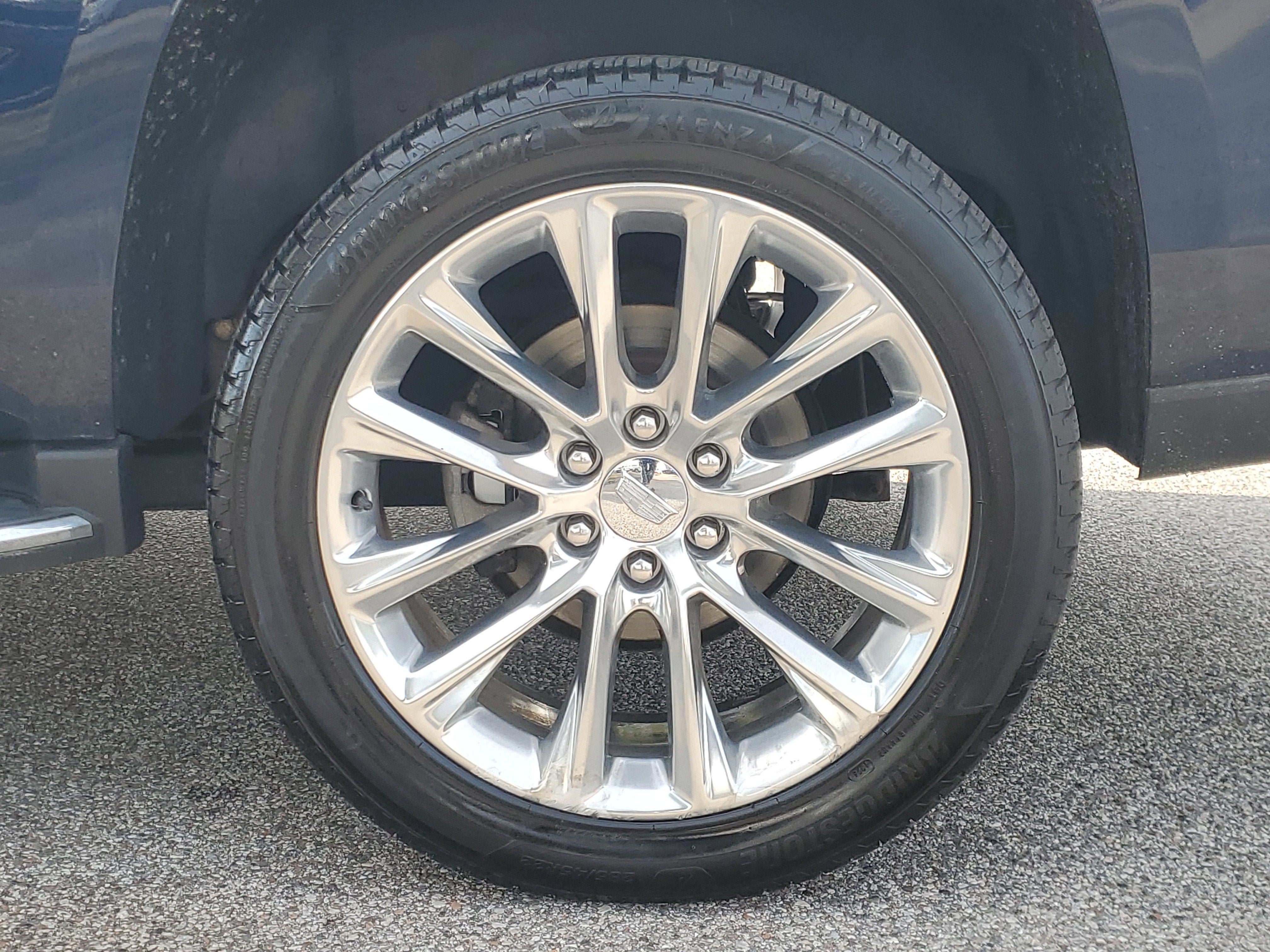 2019 Cadillac Escalade Luxury