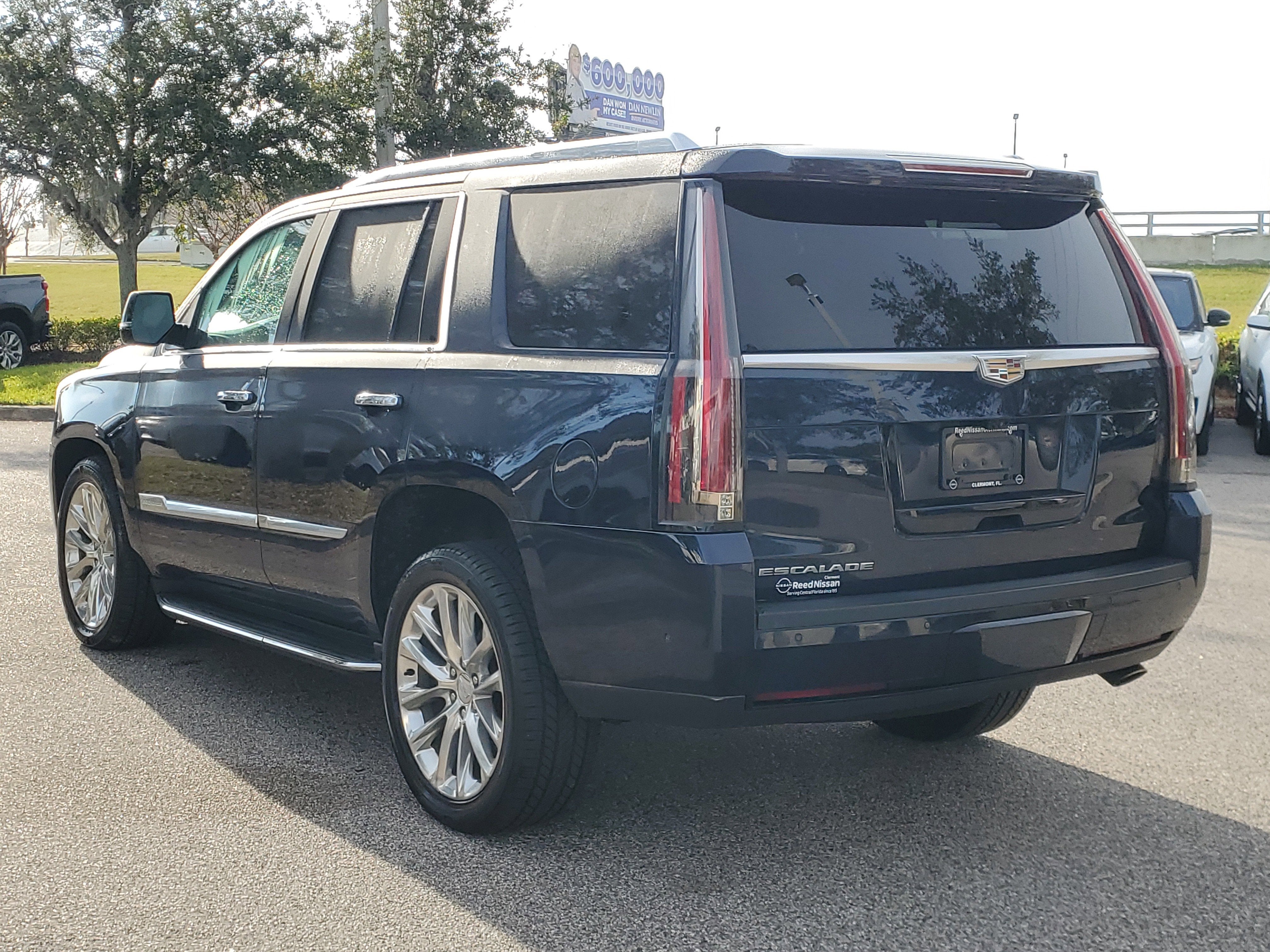 2019 Cadillac Escalade Luxury