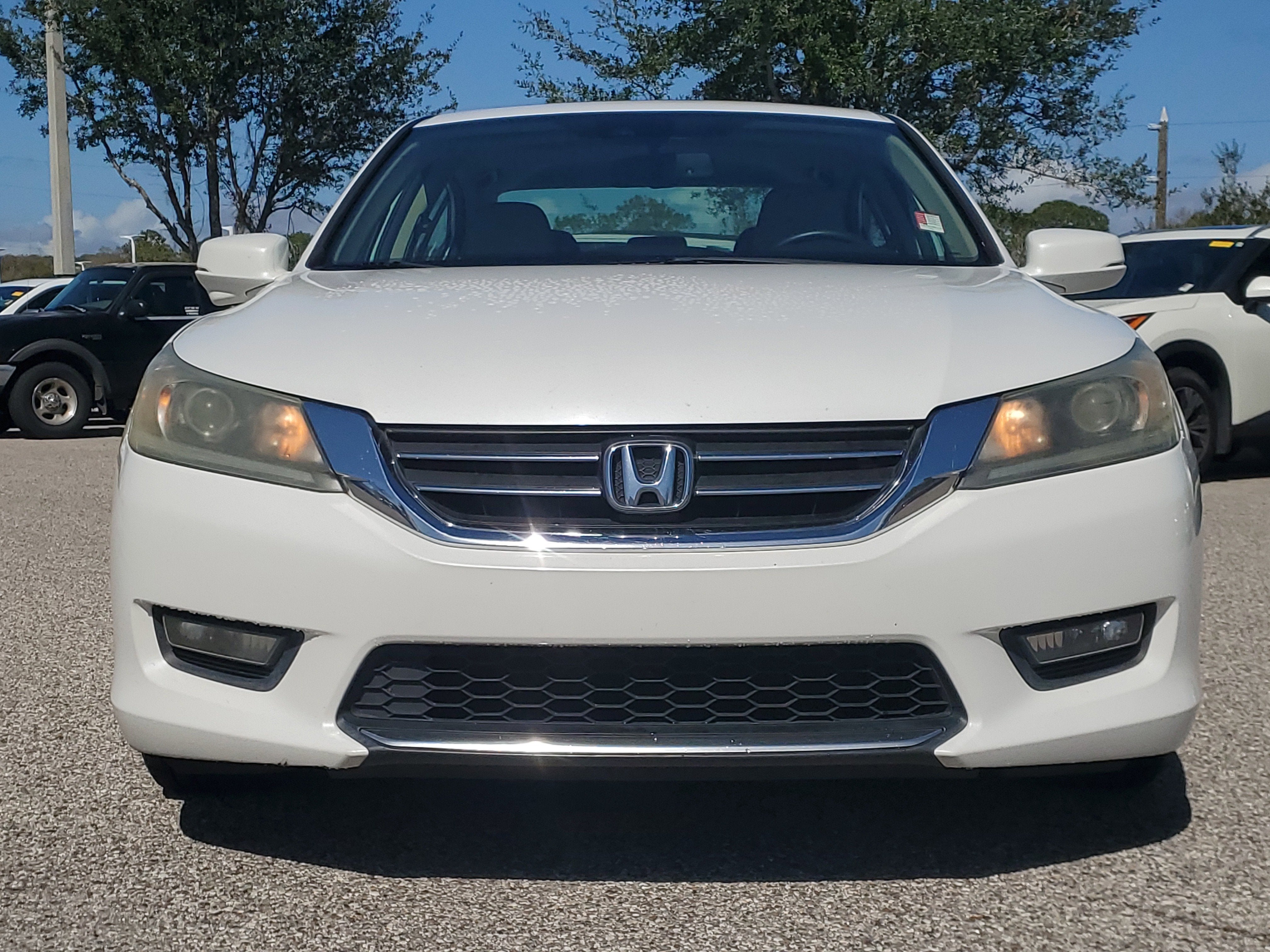 Used 2014 Honda Accord EX-L with VIN 1HGCR2F83EA277062 for sale in Clermont, FL