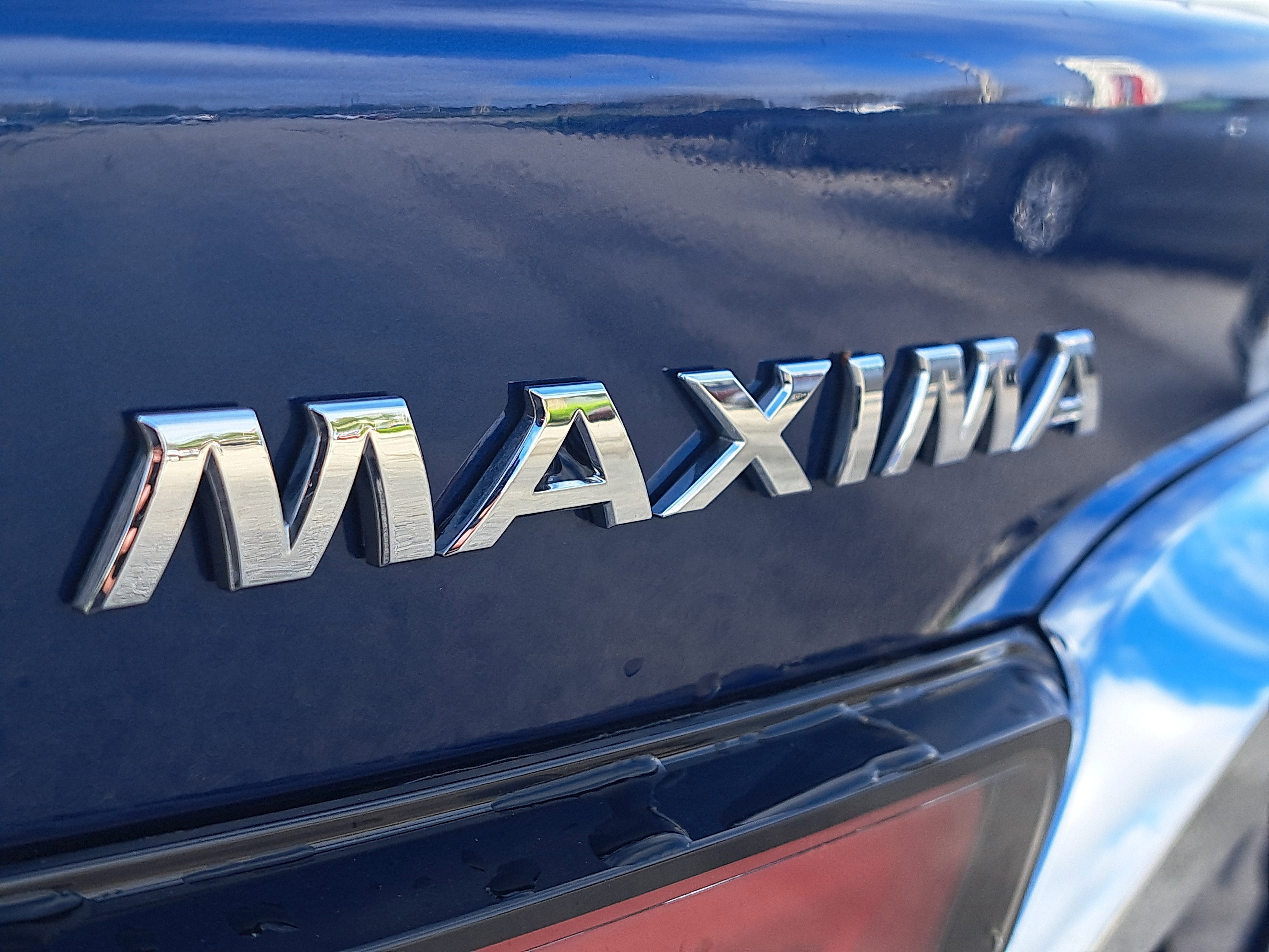 2022 Nissan Maxima SV