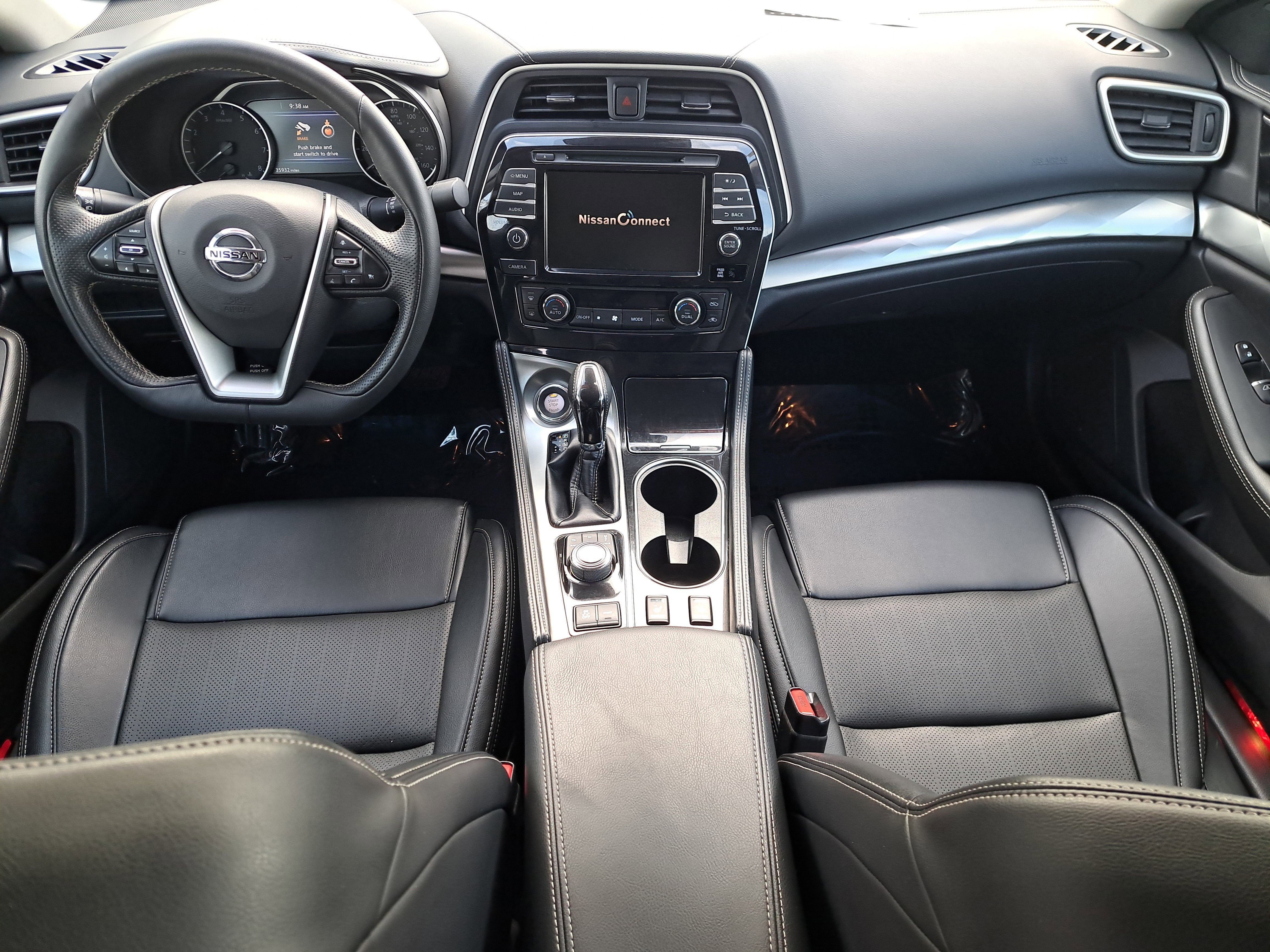 2022 Nissan Maxima SV