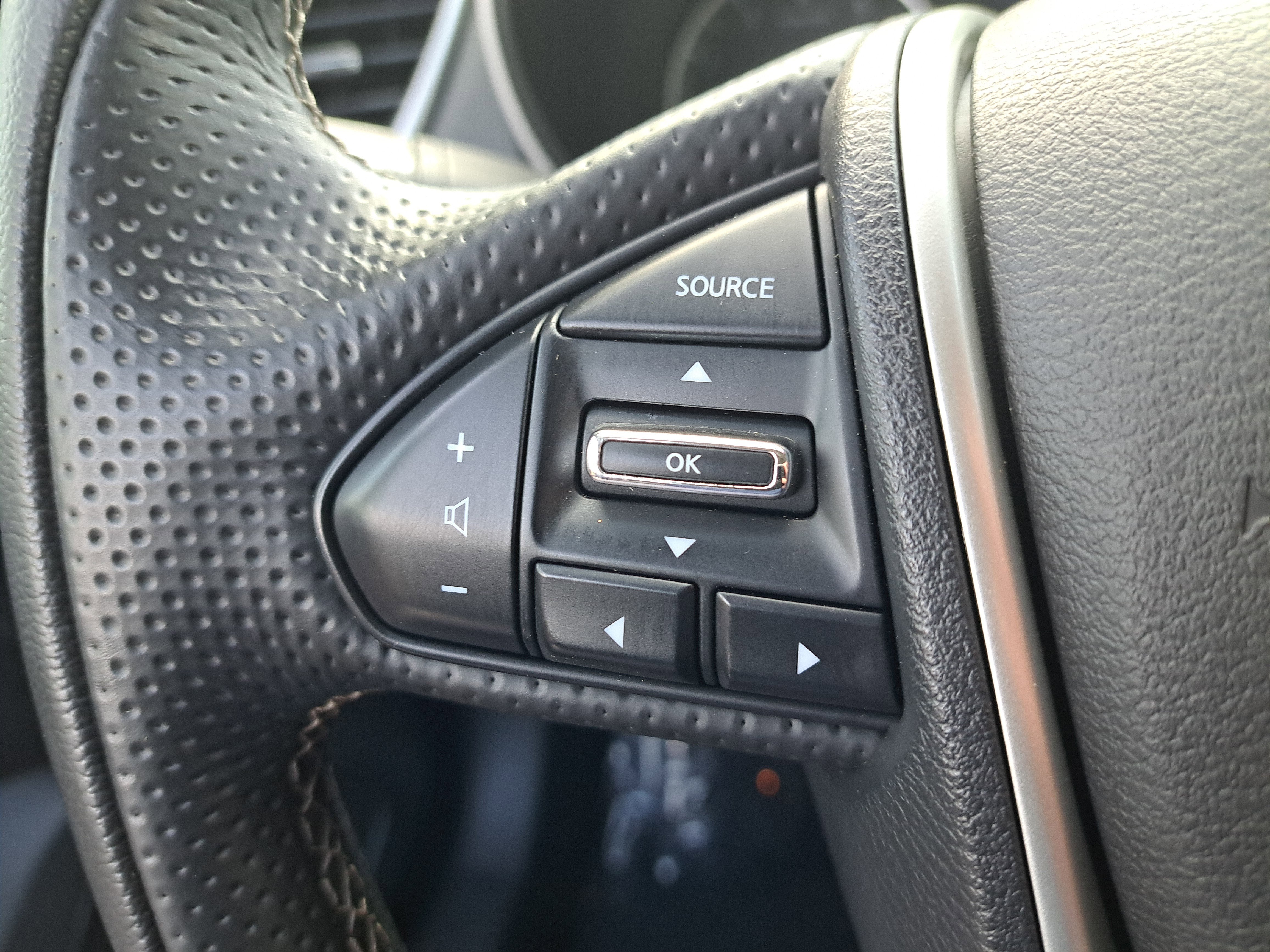 2022 Nissan Maxima SV