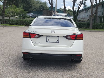2025 Nissan Altima SR