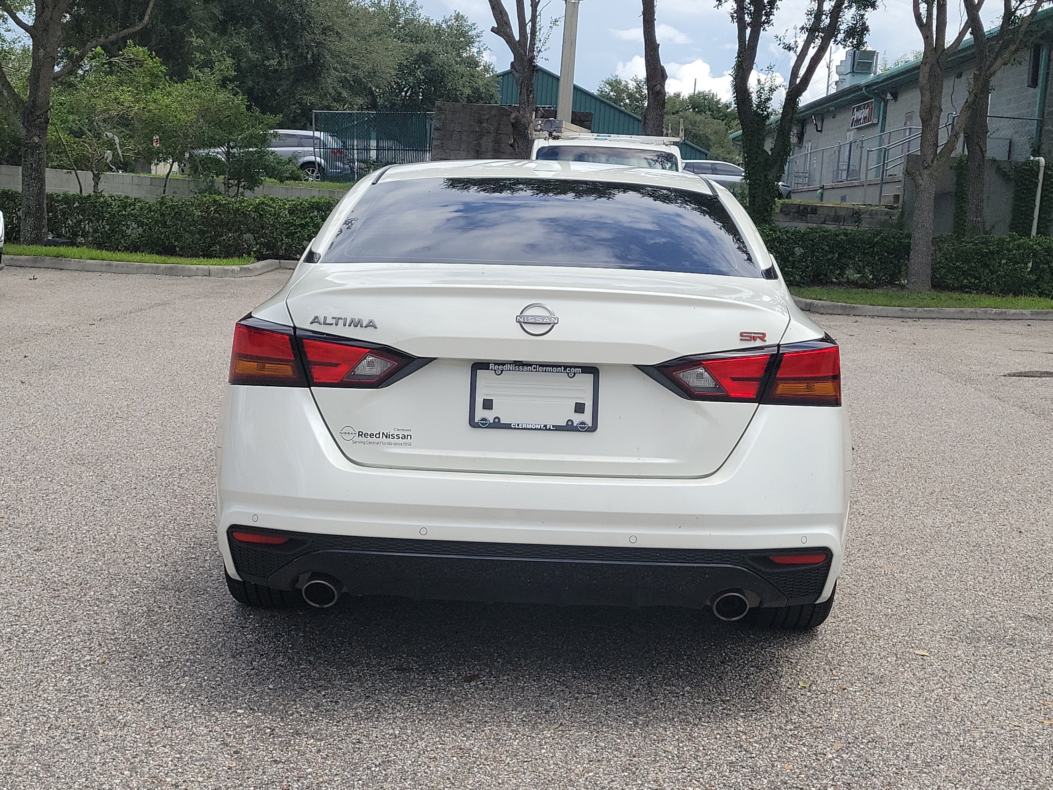 2025 Nissan Altima SR