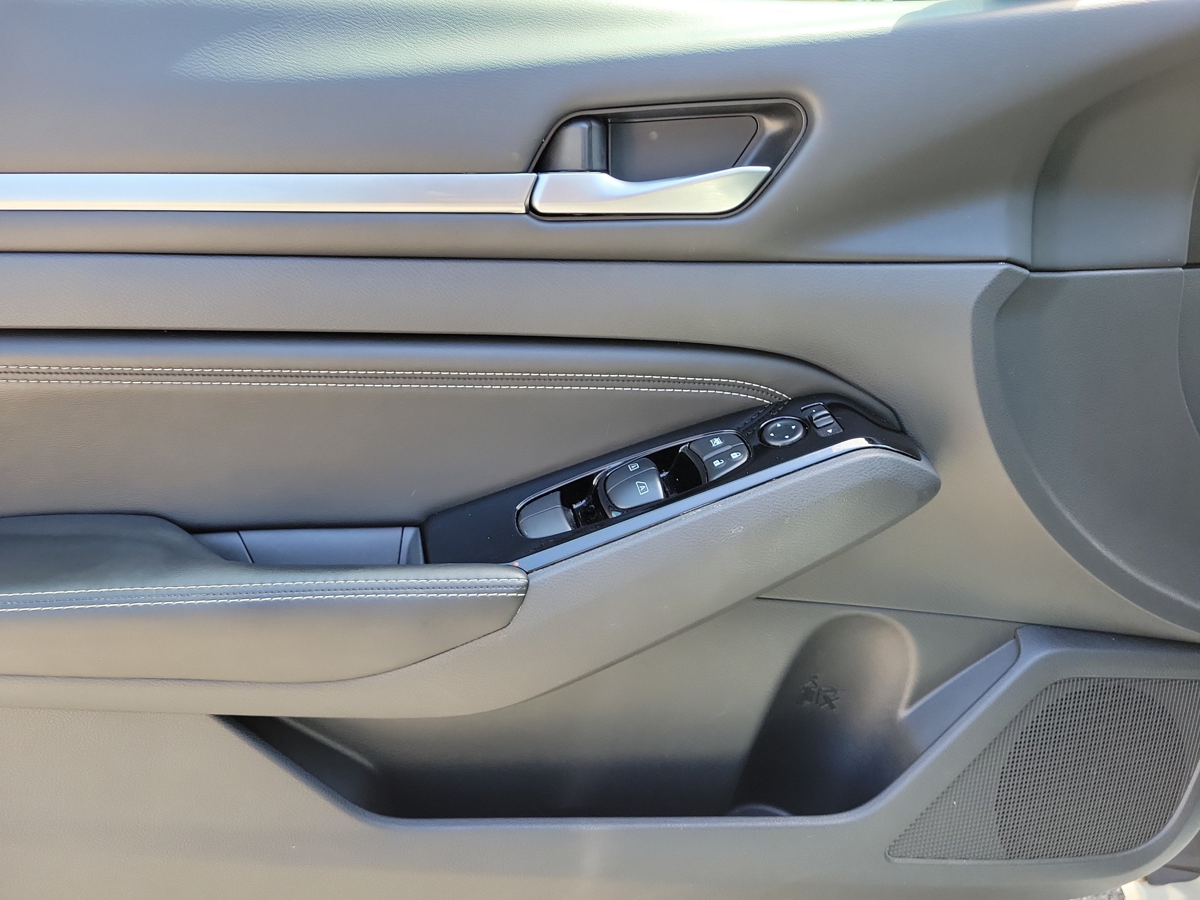 2022 Nissan Altima 2.5 SL