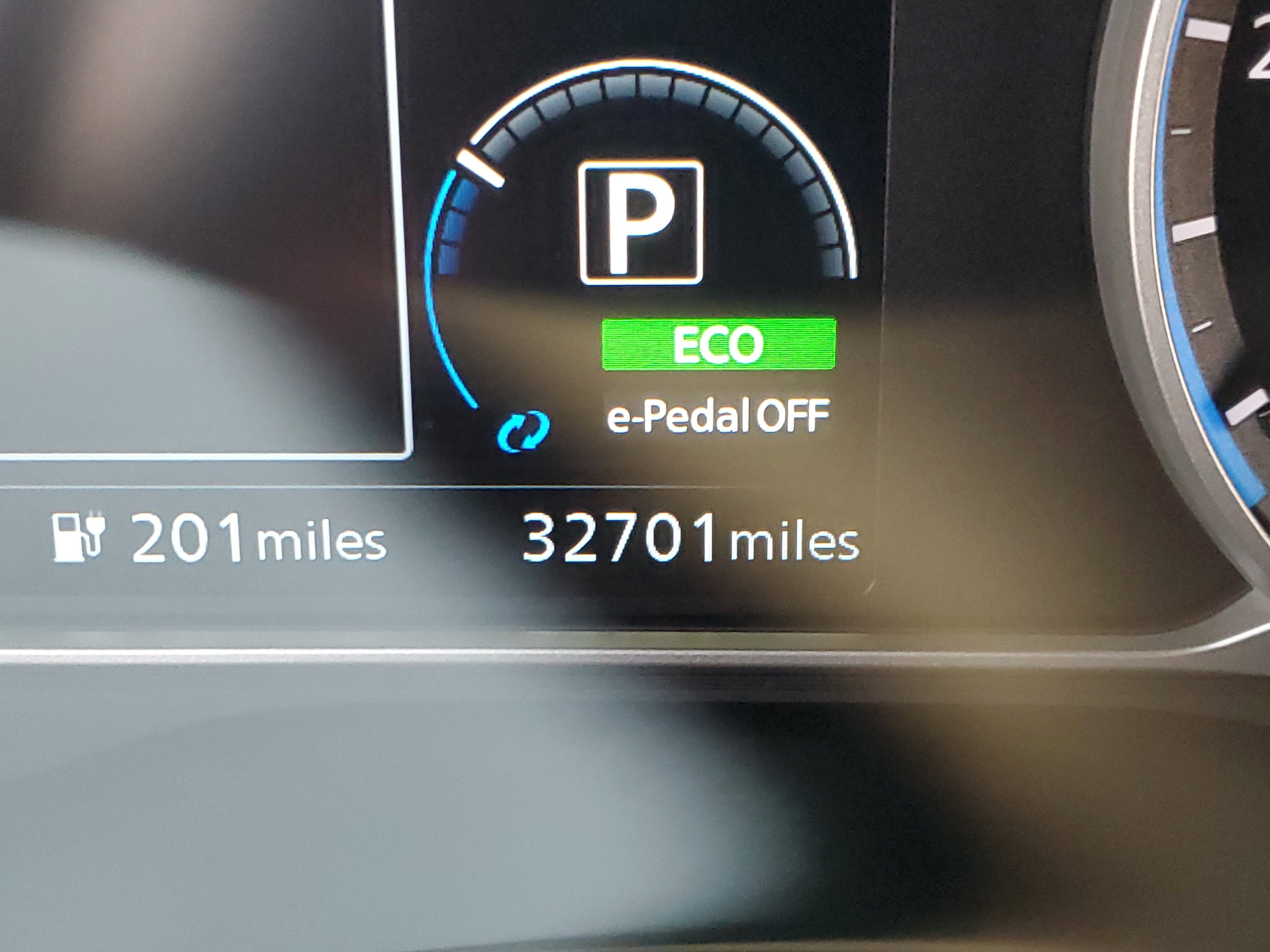 2024 Nissan LEAF SV PLUS