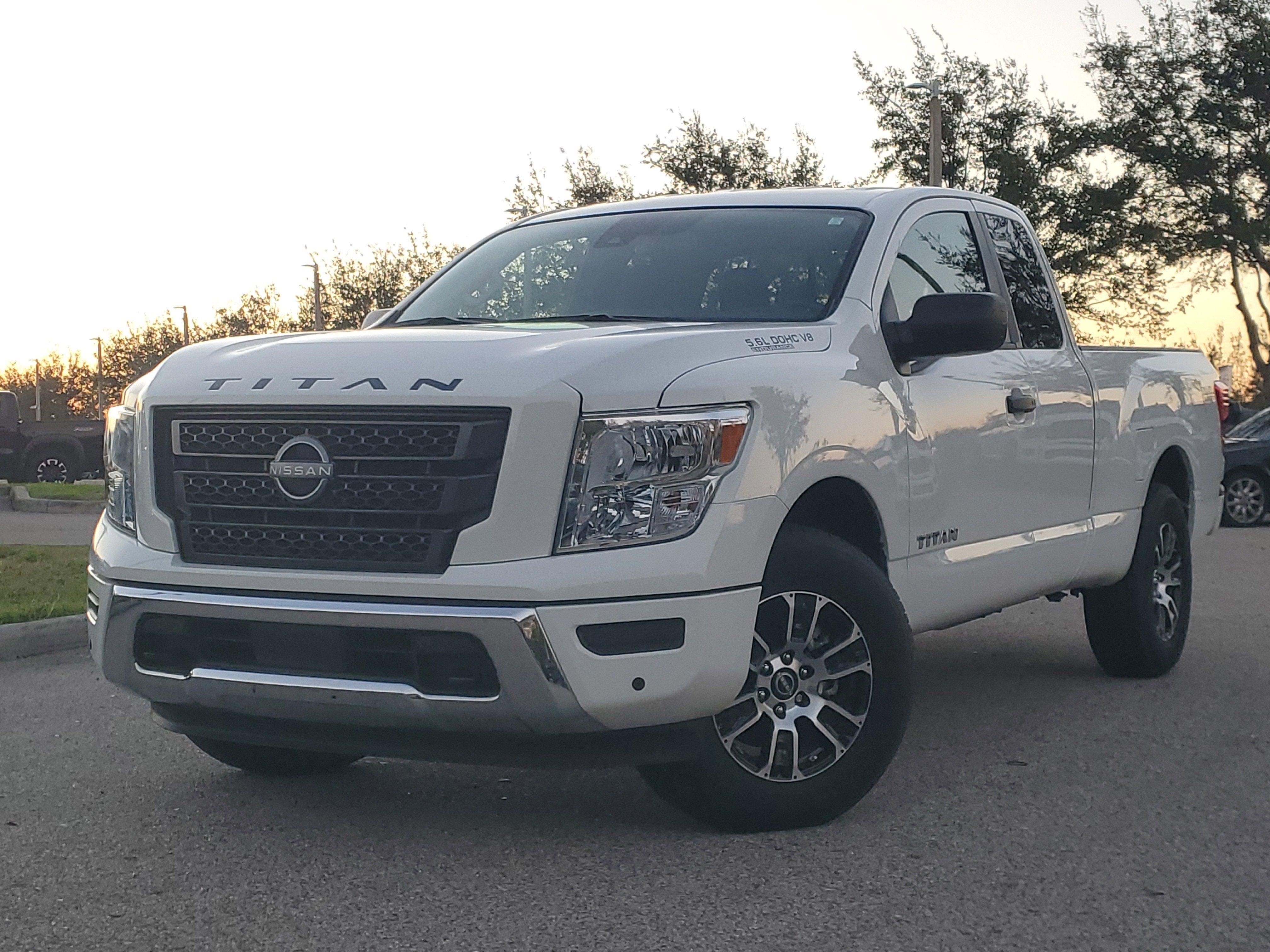 2024 Nissan Titan SV